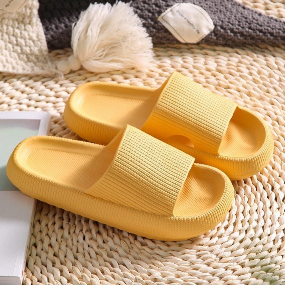 HUSK'SWARE Unisex Badeschlappen Damen Herren Badepantolette (Unisex Badeschlappen - Rutschfest & leicht fur Sommer und Bad) Rutschfeste Sohle Bequemes FuBbett Vielseitig einsetzbar