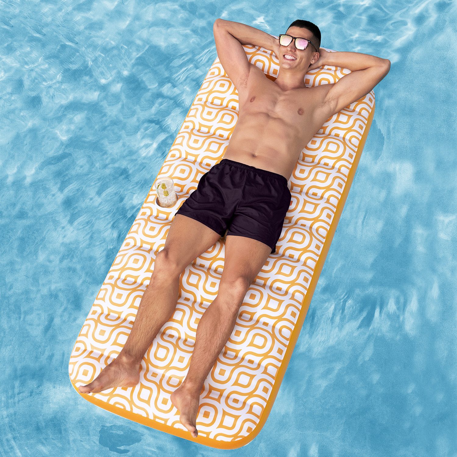 Bestway Luftmatratze Comfort Plush™, (Packung, 1-St., 169 x 77,5 x 30,5 cm, Samtoberfläche), Integrierter Getränkehalter