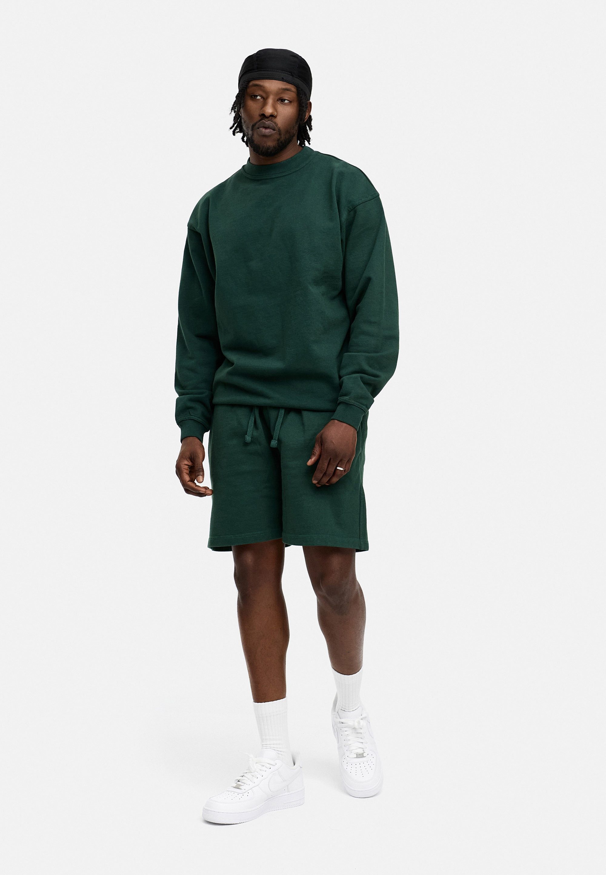 BEHYPE STUDIOS Sweatshirt IM OVERSIZE FIT, CREW-NECK PULLOVER Herren lockerer Rundhals Sweater