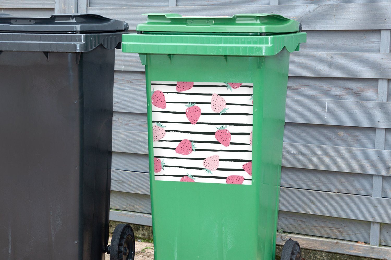 Sommerlich MuchoWow Rosa Erdbeeren St), - Streifen Container, Mülleimer-aufkleber, - Wandsticker - Mülltonne, Abfalbehälter Sticker, (1