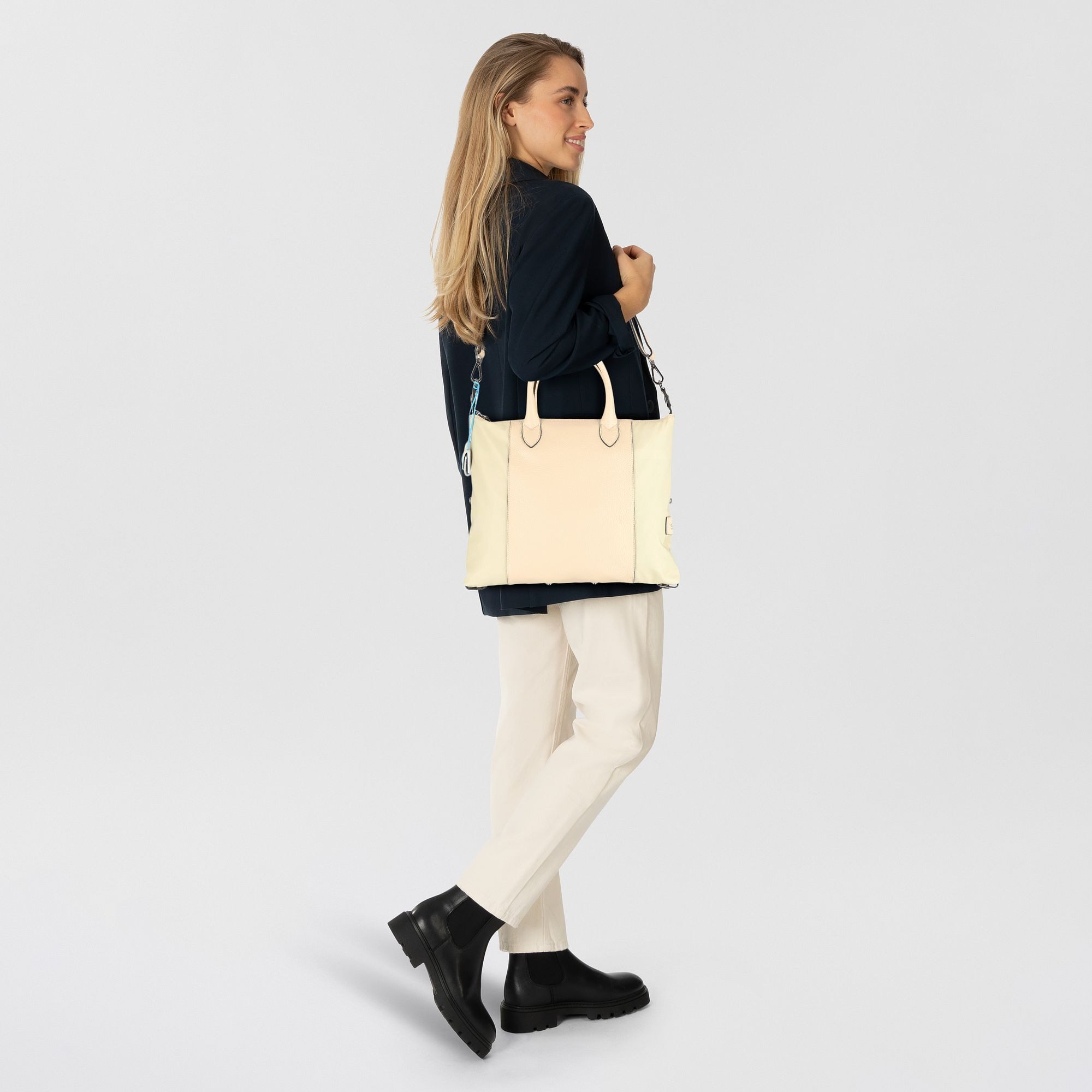 Gabs Schultertasche G3, Leder