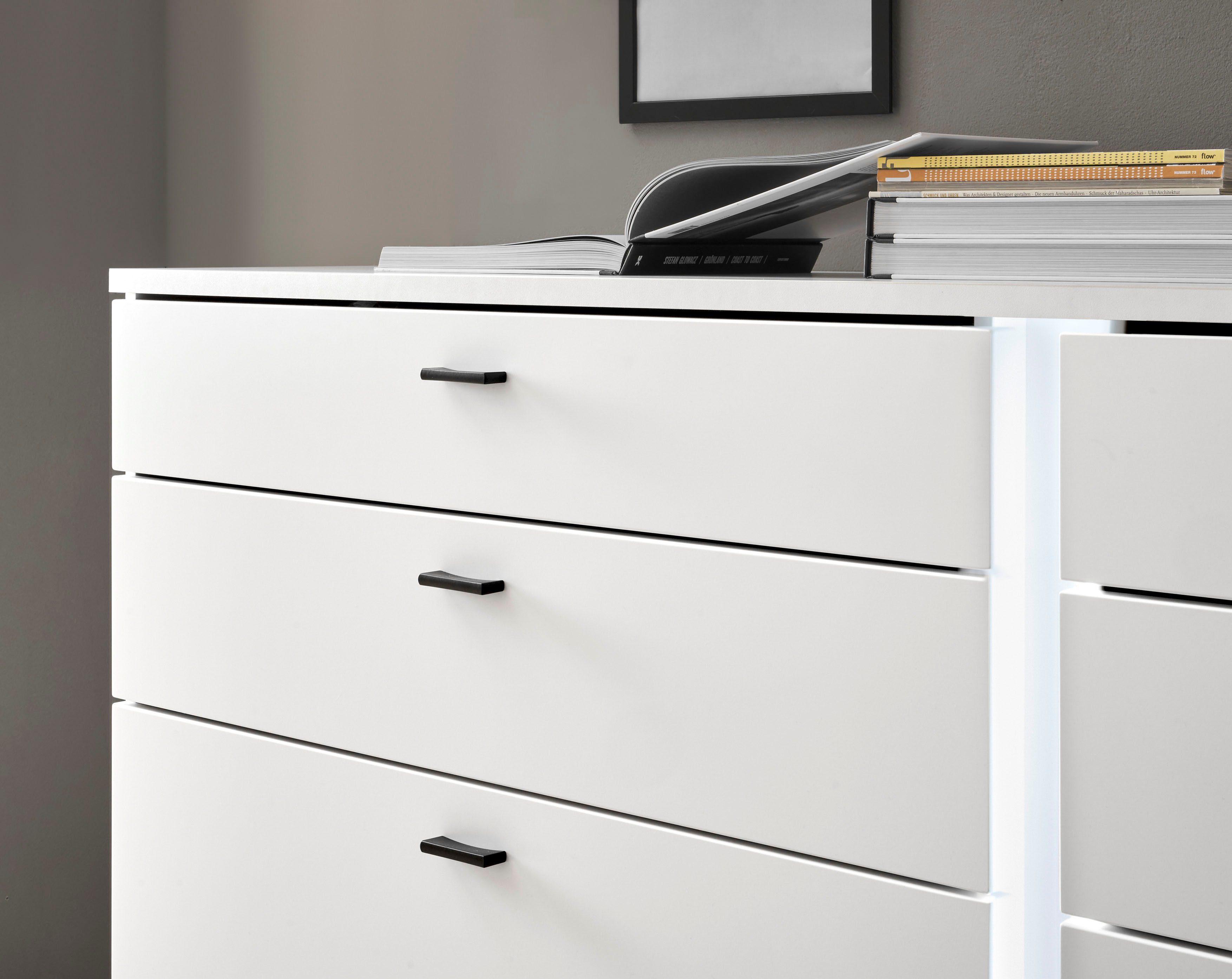 INOSIGN Sideboard LONG ISLAND (1 St), in moderner Trendfarbe,inklusive senkrechter Beleuchtung,Breite 200 cm