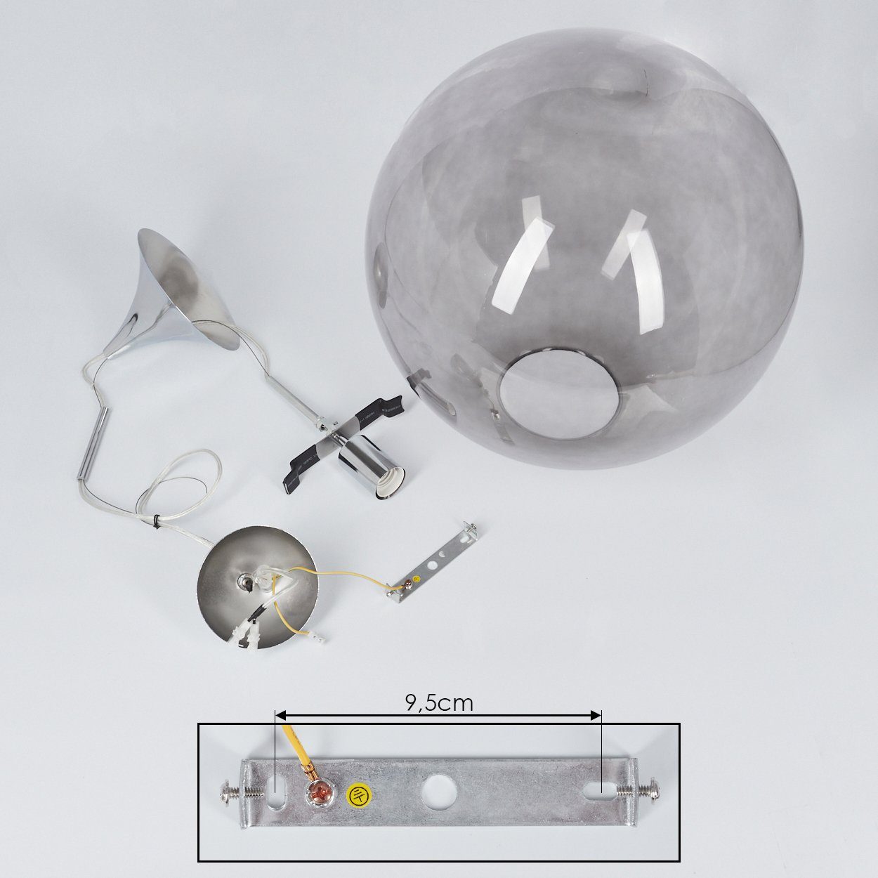 Leuchtmittel, Schirm hofstein Hängeleuchte Kelvin, Metall/Glas ohne Glas, Chromfarben/Rauchfarben, mit Hängelampe aus 2700 E27 in »Monesiglio«