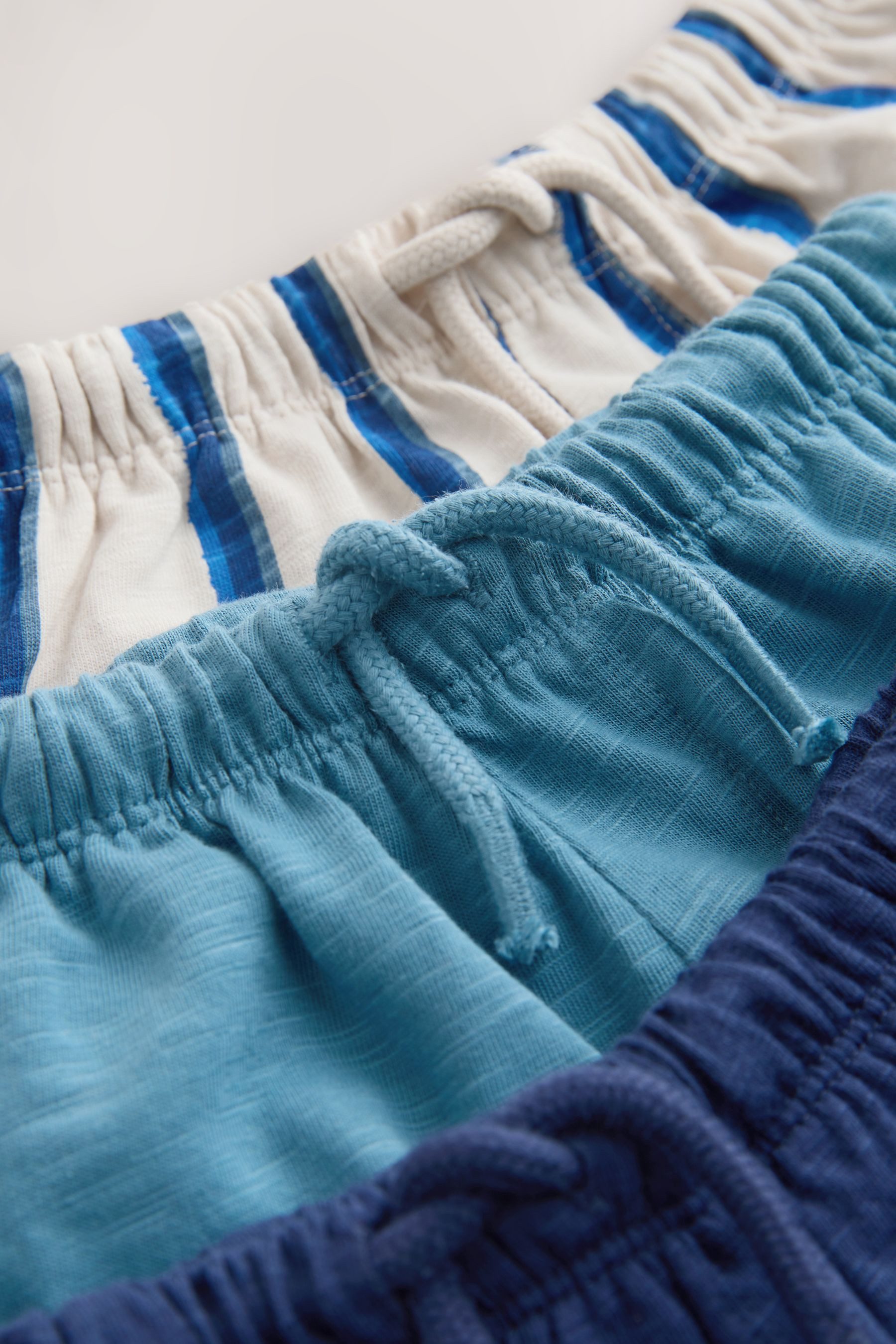 Next Jogginghose Strukturierte Jogginghose, weites Bein, 3er-Pack (3-tlg)