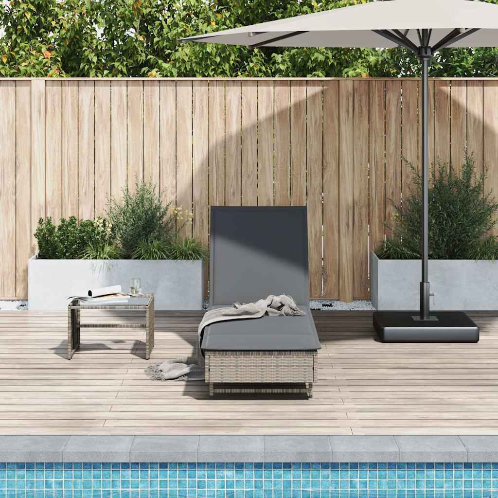 vidaXL Gartenliege Sonnenliege mit Rollen und Auflage Grau Poly Rattan, 1 St.