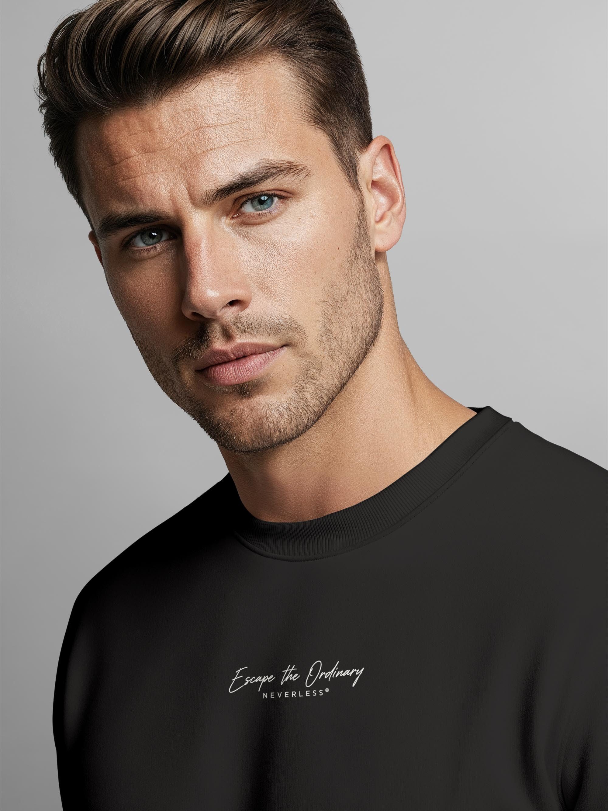Neverless Sweatshirt Herren Sweatshirt mit Rückenprint - Escape the Ordinary - Regular Fit – Bild 5 von 5