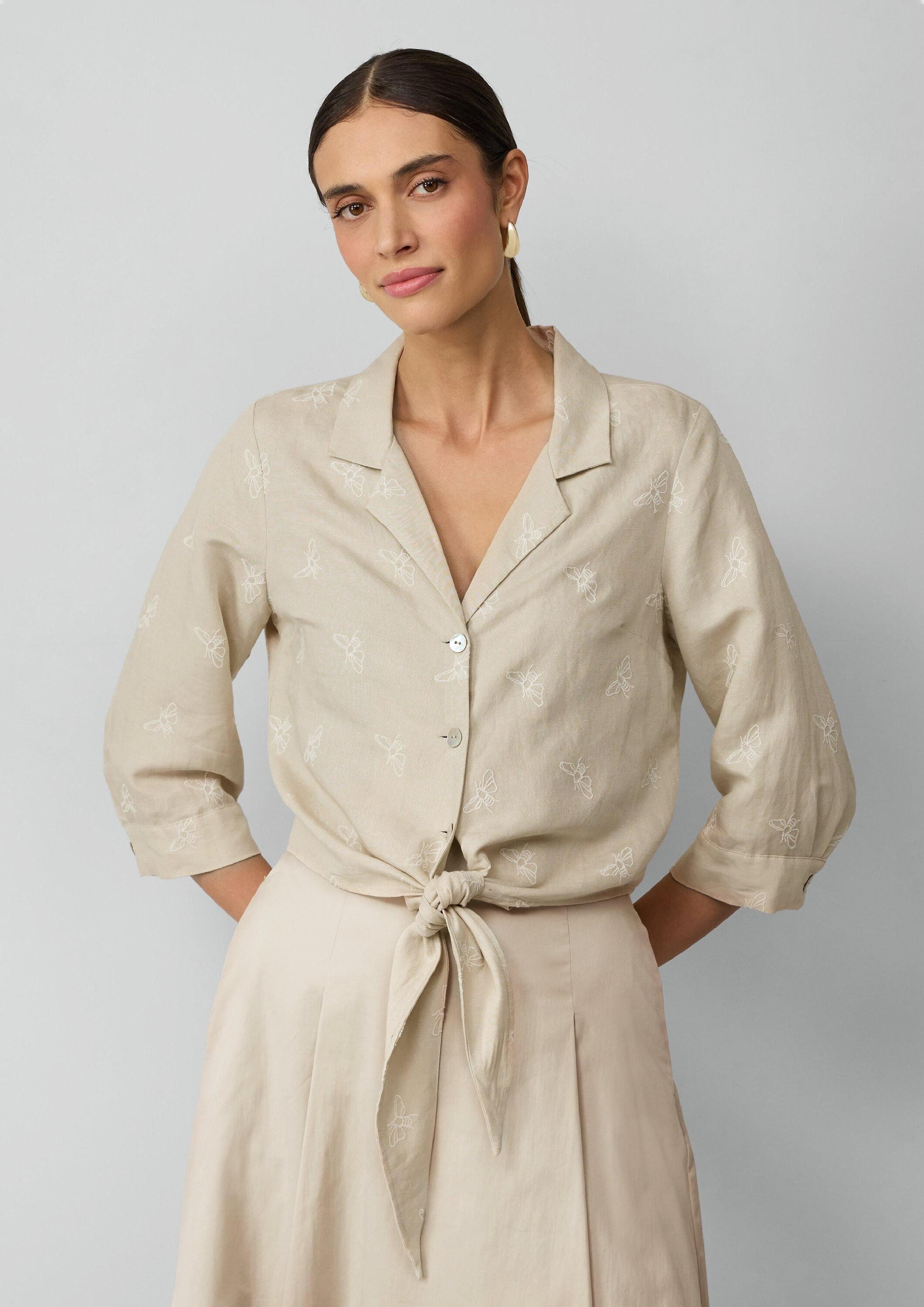 s.Oliver Kurzarmbluse Bluse Bluse aus Leinenmix mit Bienen-Stickerei