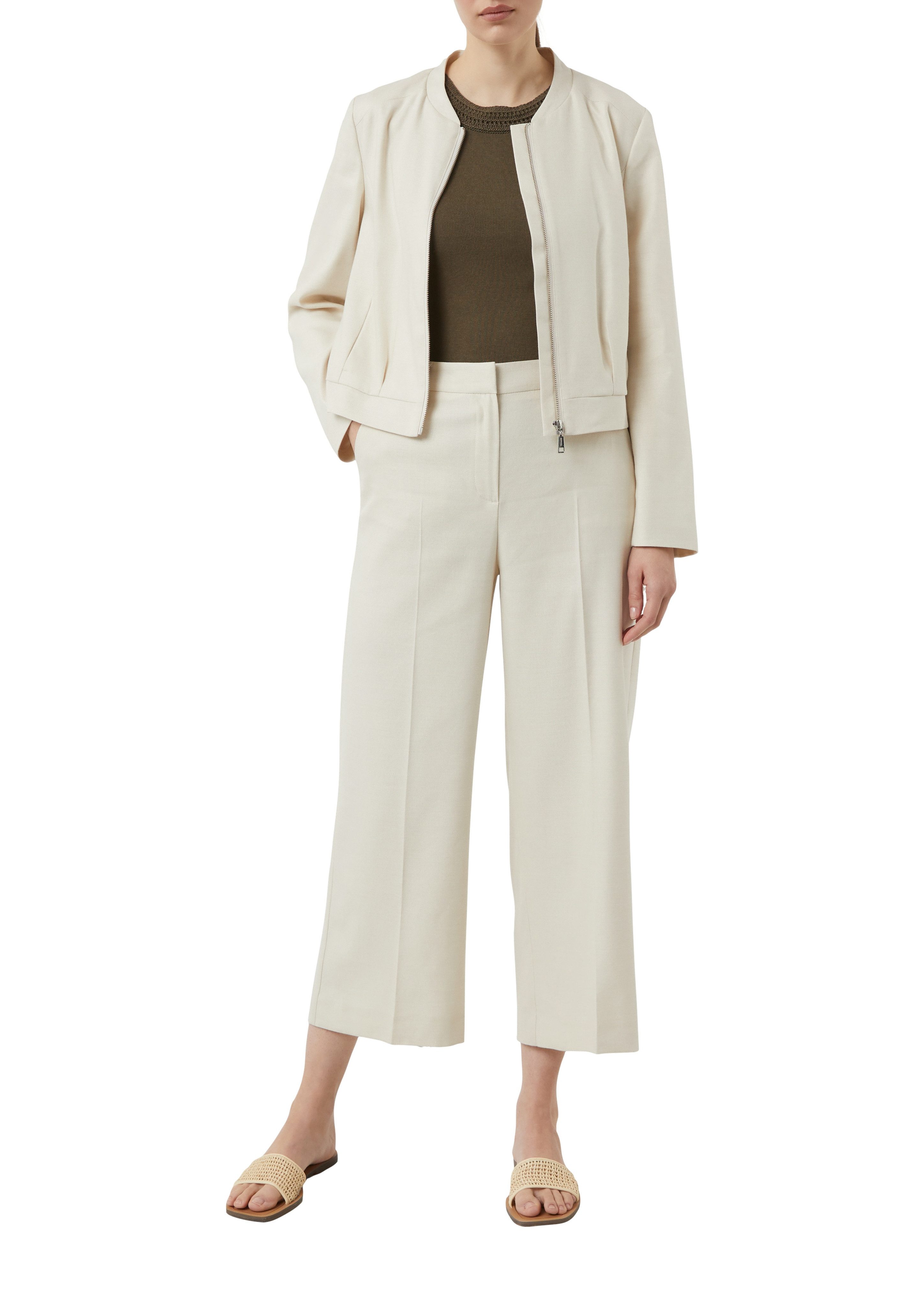 comma Rundhalsshirt mit Strick Details günstig online kaufen