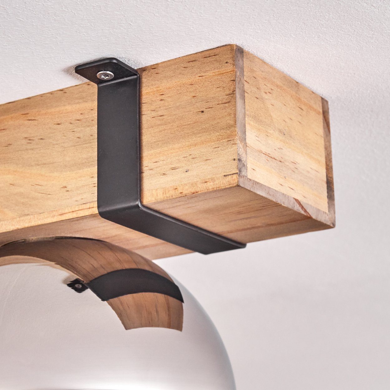 hofstein Deckenleuchte Deckenlampe aus Metall/Holz/Glas in Schwarz/Natur/Chromfarben, ohne Leuchtmittel, Holzbalken 100cm u. Glaskugeln Ø15cm, 5x E27, ohne Leuc – Bild 3 von 5