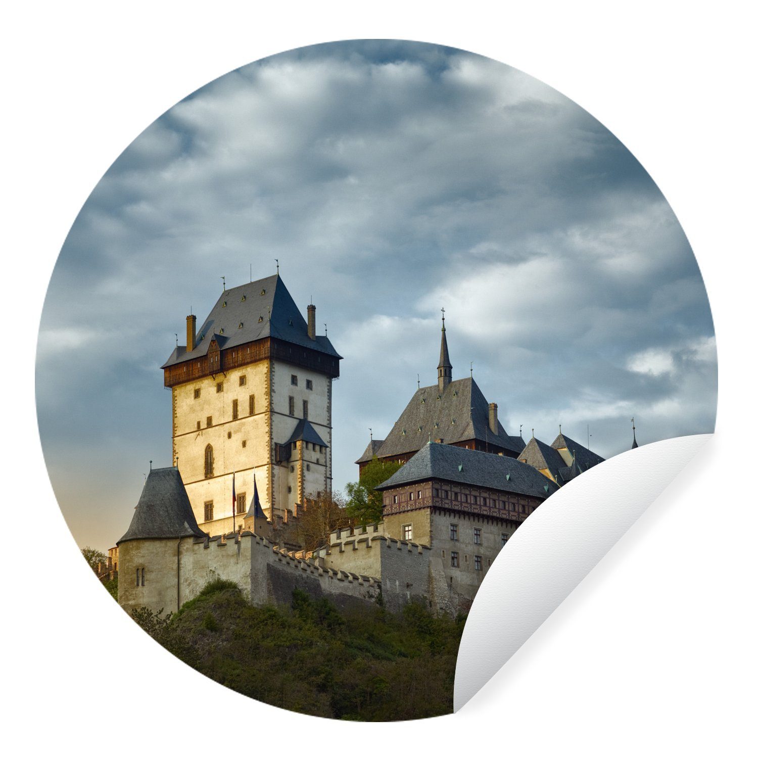MuchoWow Wandsticker Schloss Karlstejn mit Gewitterwolken in Prag in der  Tschechischen (1 St), Tapetenkreis für Kinderzimmer, Tapetenaufkleber, Rund,  Wohnzimmer