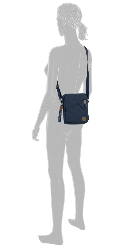 camel active Umhängetasche Aurum (Set, 2-tlg., abnehmbare Anhänger), aus recyceltem Polyester in Nylonstruktur, leicht & mit feinen Details