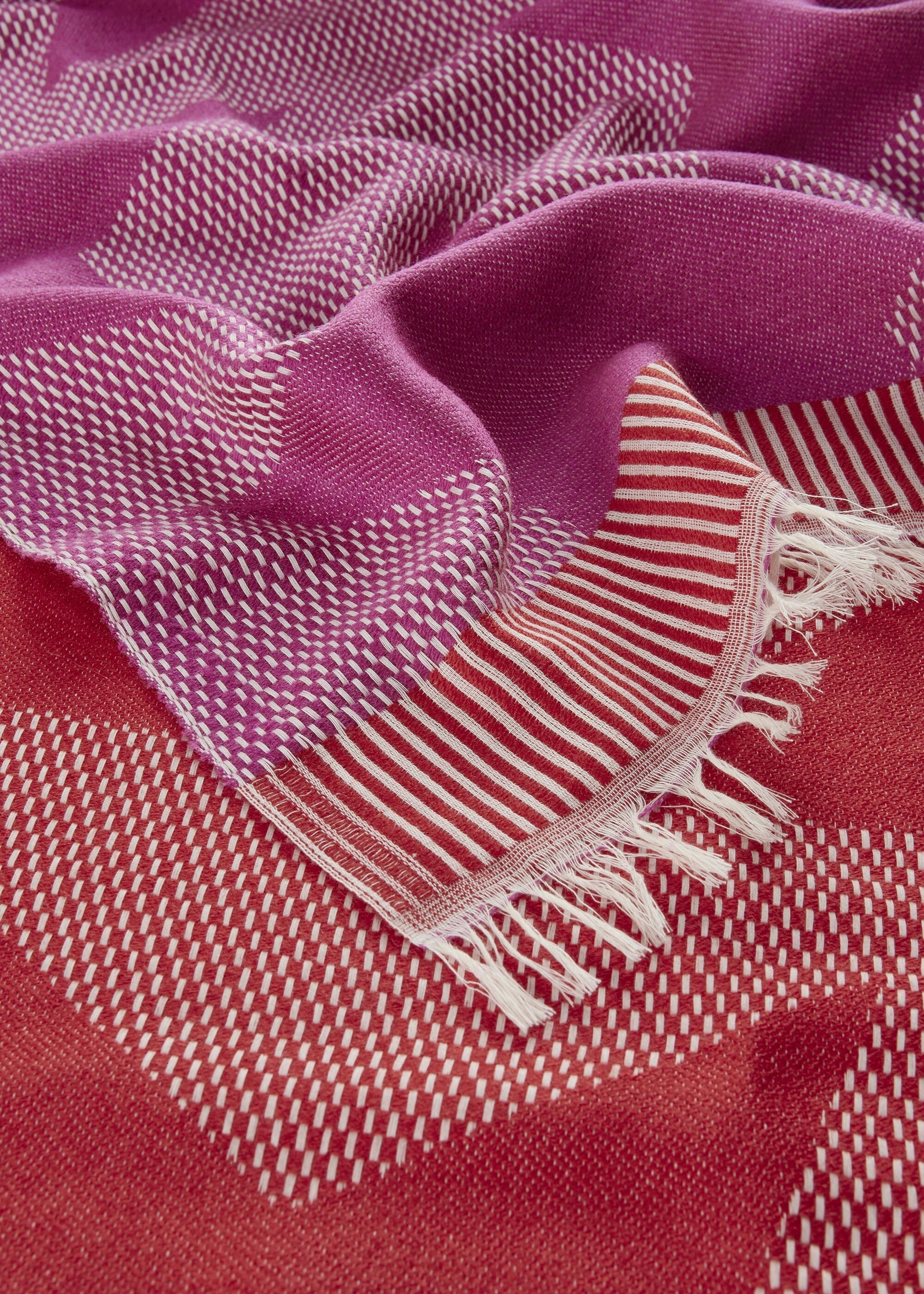 Codello Modeschal, (1-St), mit Stern-Motiven