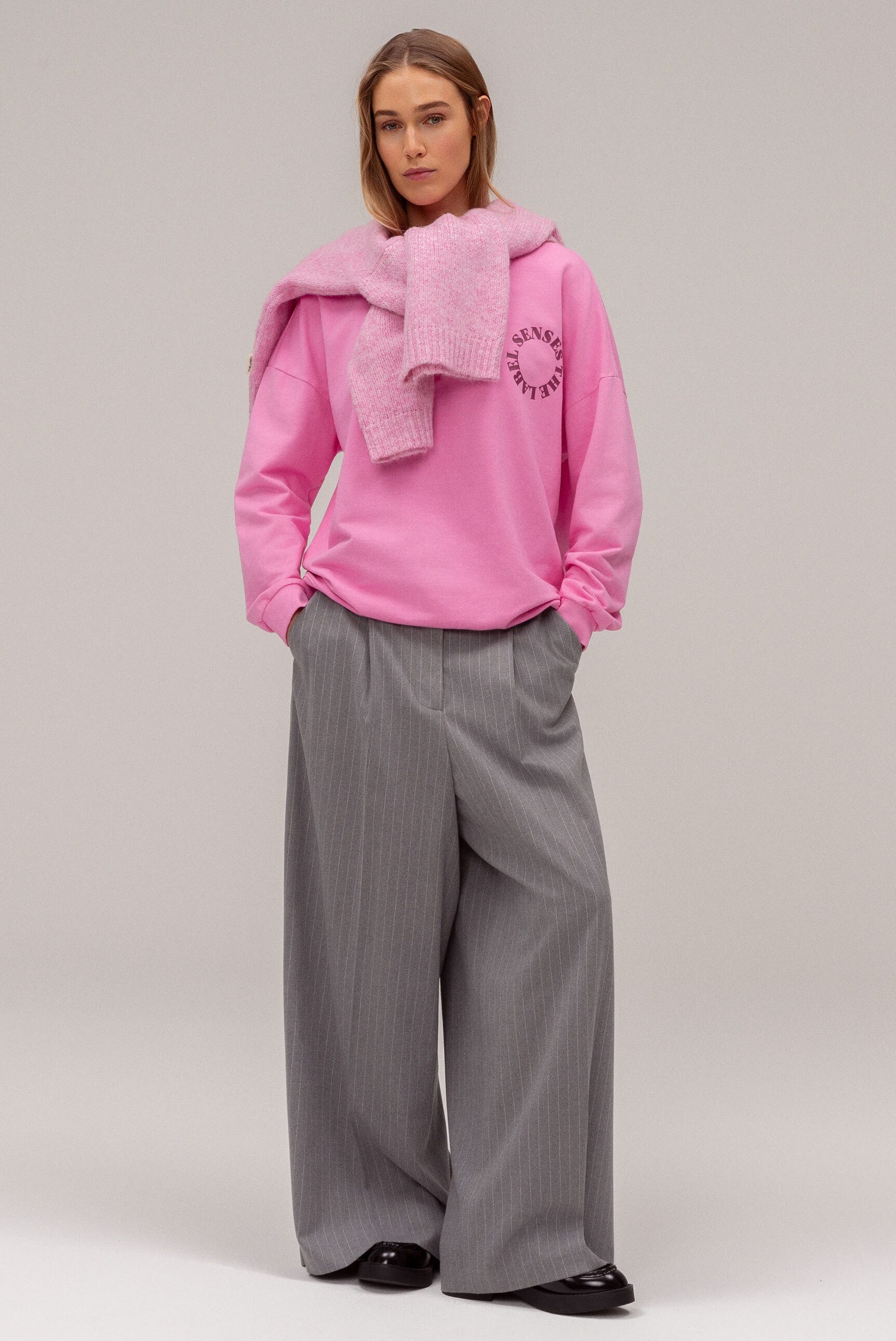 SENSES.THE LABEL Sweater mit überschnittenen Schultern