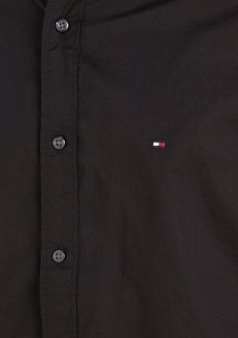 Tommy Hilfiger Langarmhemd NATURAL SOFT SOLID MAO RF SHIRT mit Tommy Hilfiger Markenstreifen innen am Ärmelschlitz