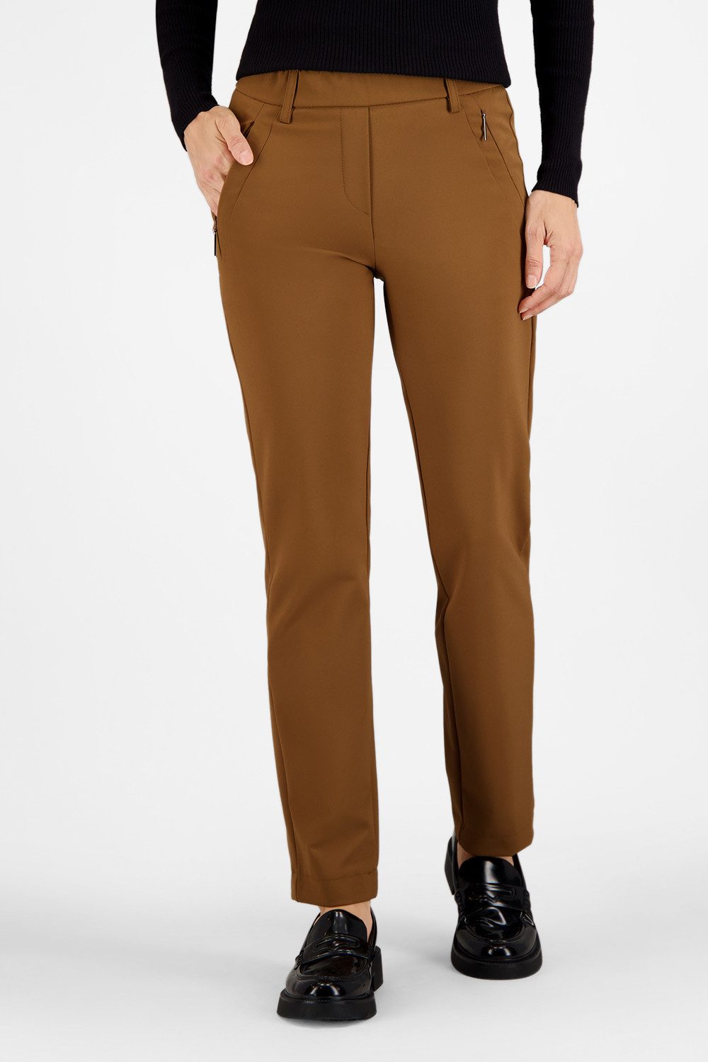 Atelier GARDEUR Slim-fit-Jeans ZENE57-602471-1223, braun Elastisches Techno-Scuba mit Pull-on-Design und Reißverschlusstaschen