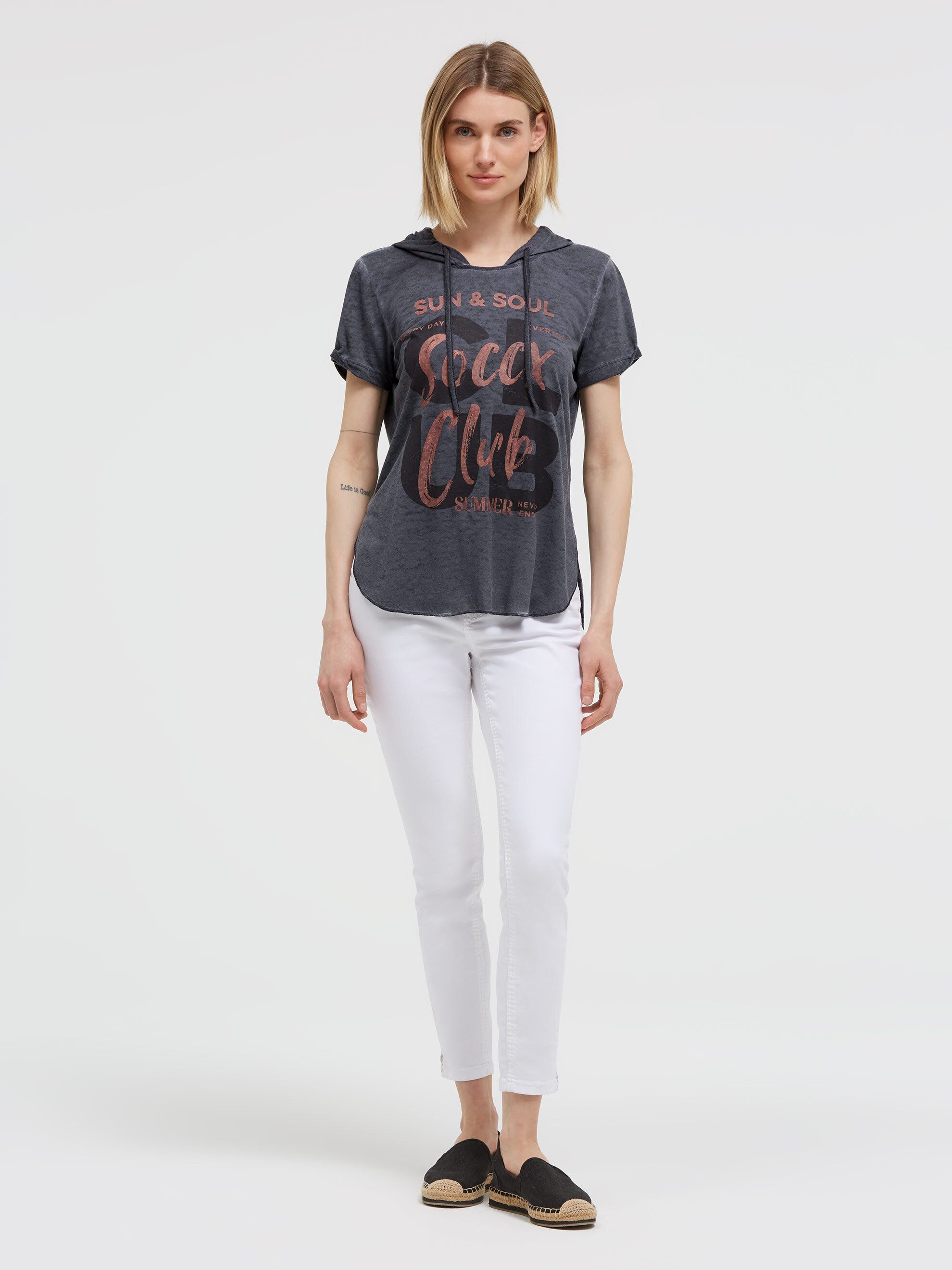 SOCCX Kapuzenshirt mit Seitenschlitze