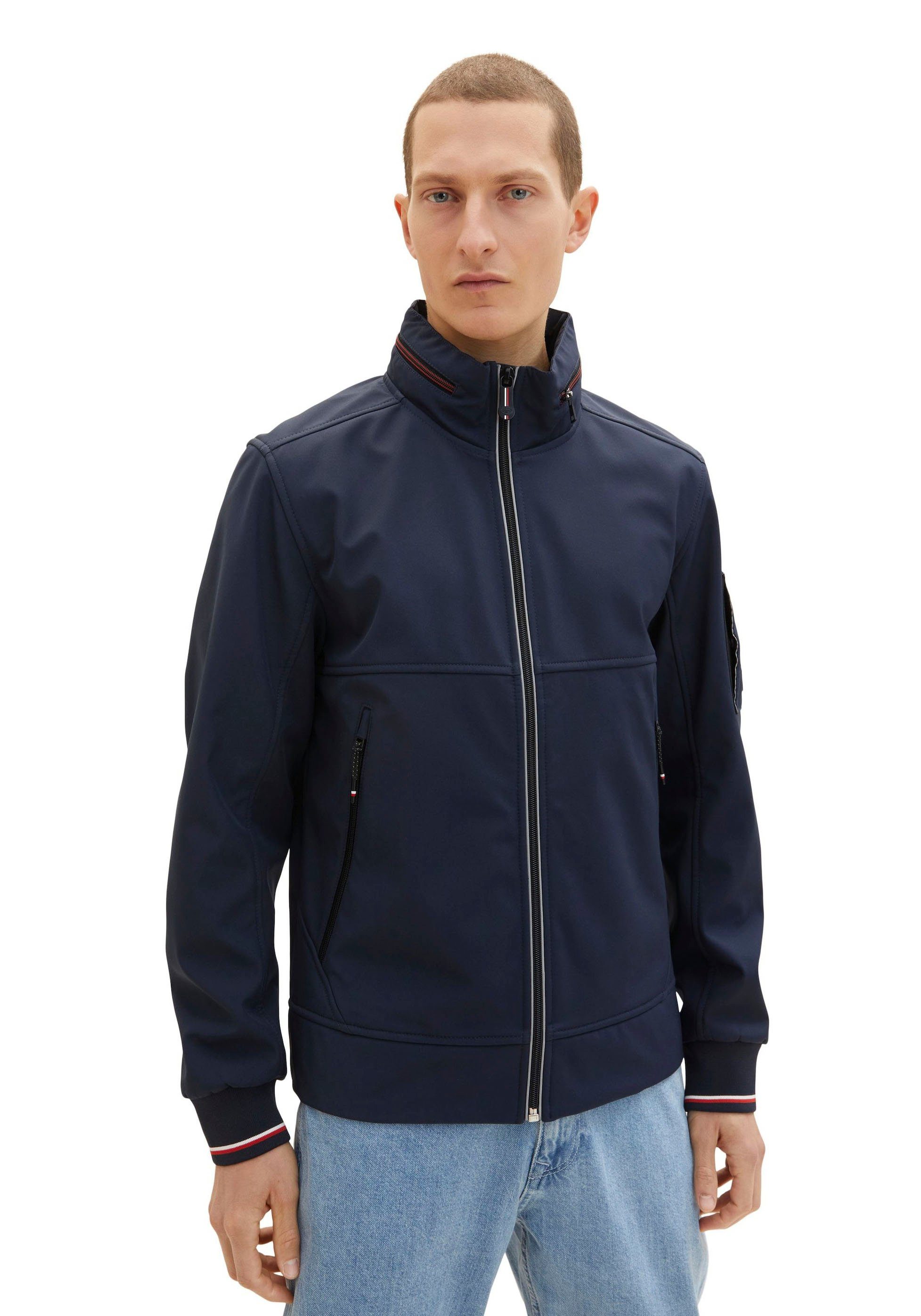 TOM TAILOR Softshelljacke mit Logo-Badge am Ärmel dunkelblau | Übergangsjacken