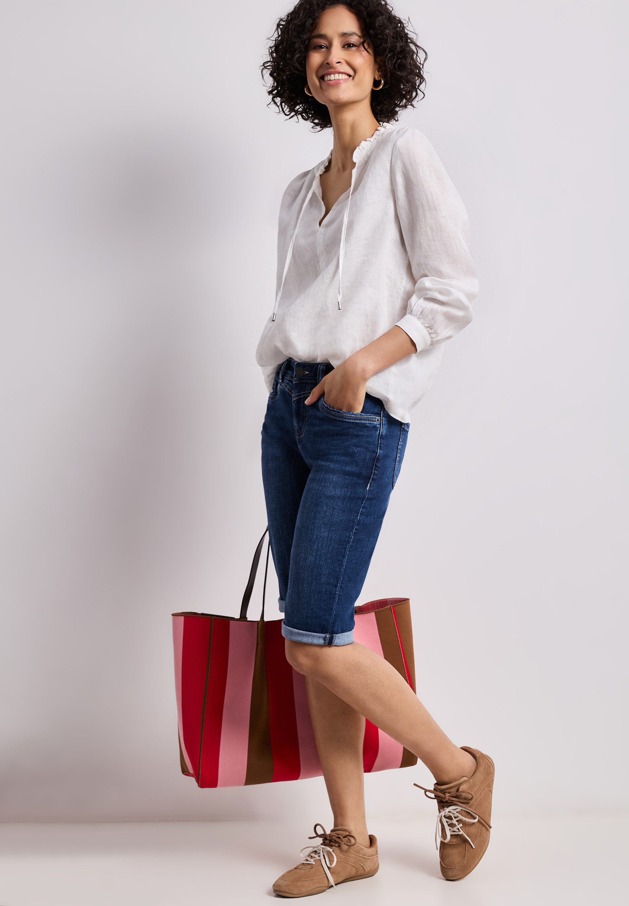 STREET ONE Comfort-fit-Jeans in Bermuda-Länge