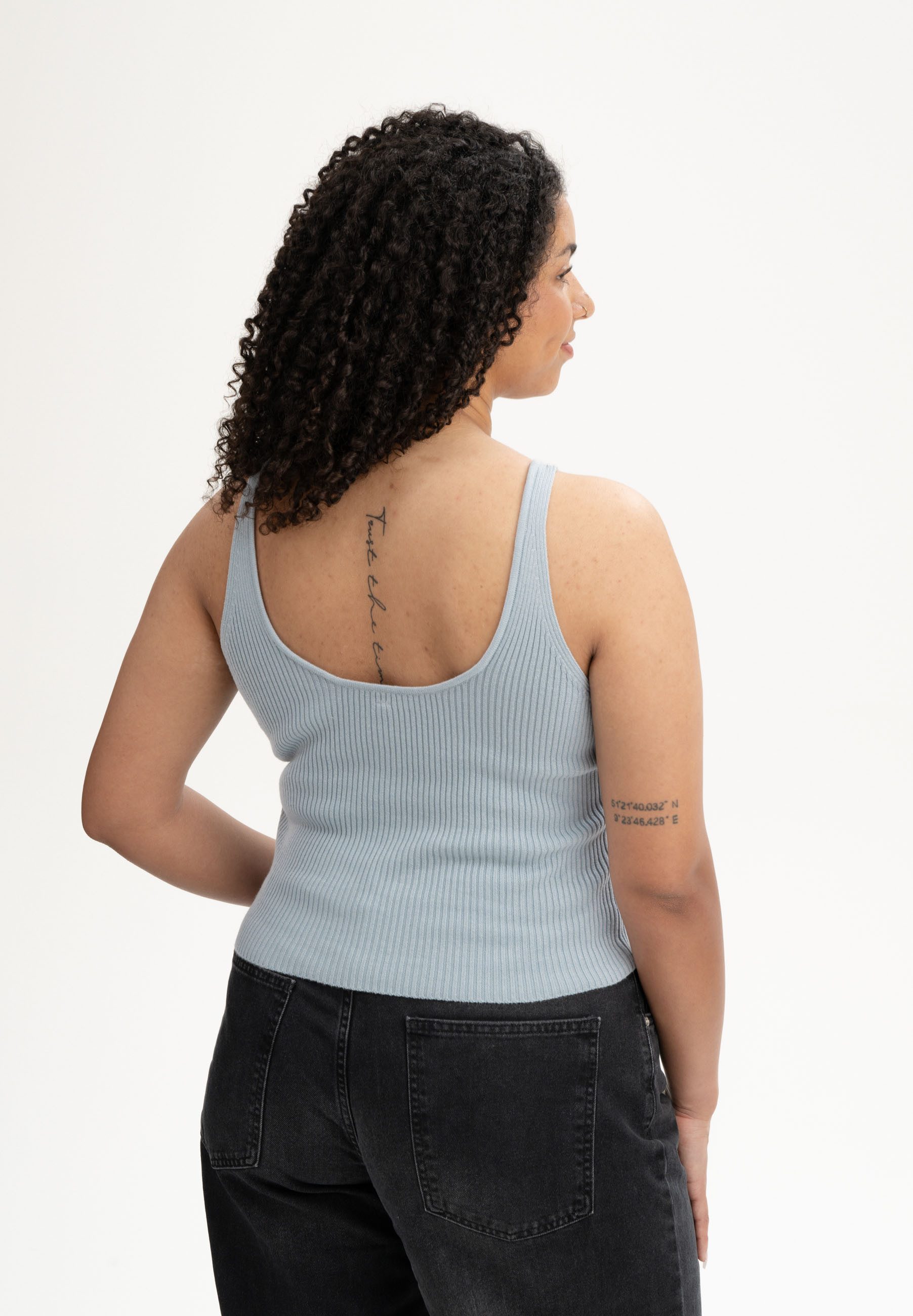 MELA Trägertop V-Neck Strick Top Style RHADA Ärmellos