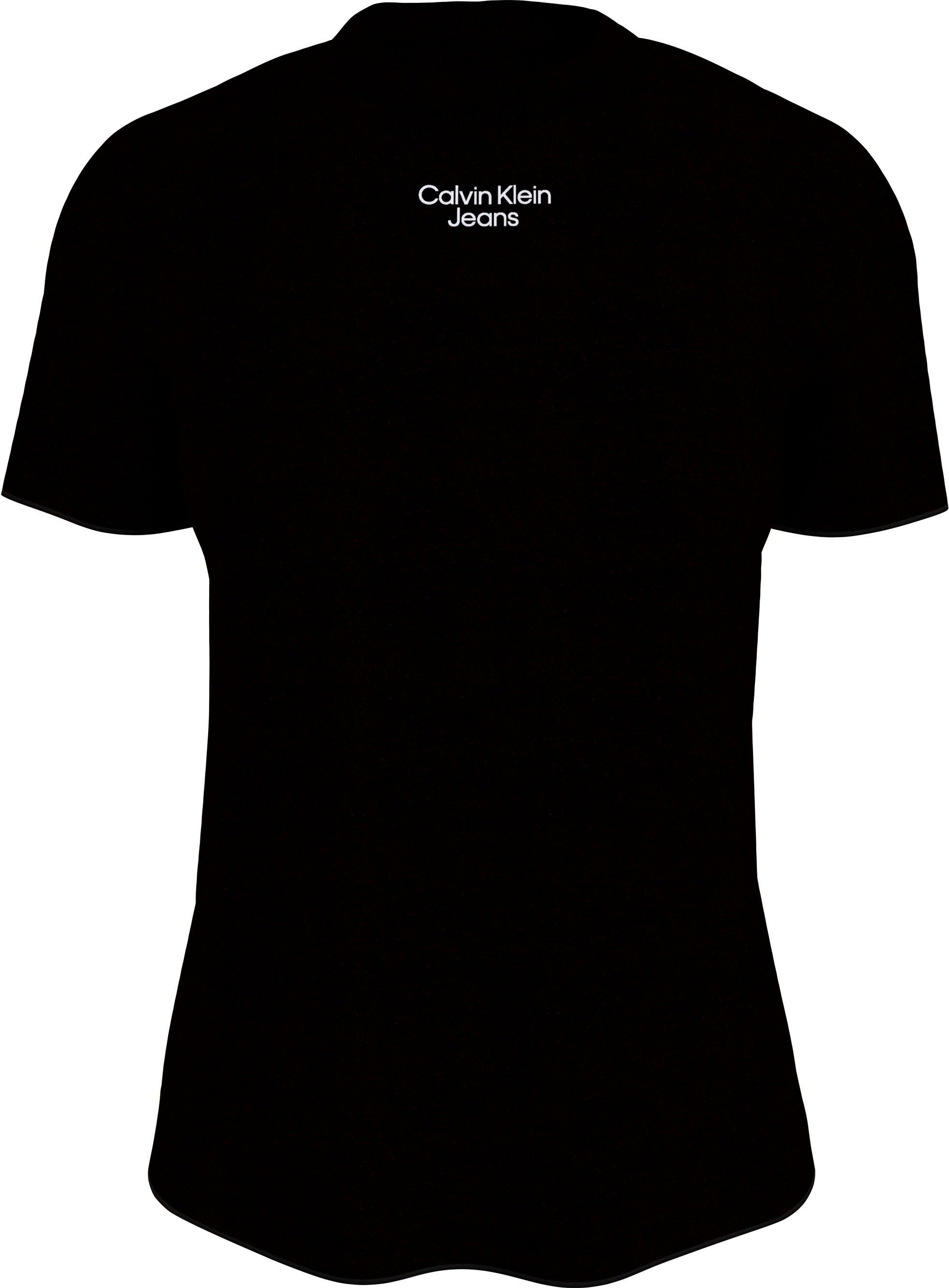 STACKED Calvin Klein Jeans Klein dezentem LOGO Ck STRAIGHT MODERN Calvin T-Shirt Logodruck mit Black Jeans TEE