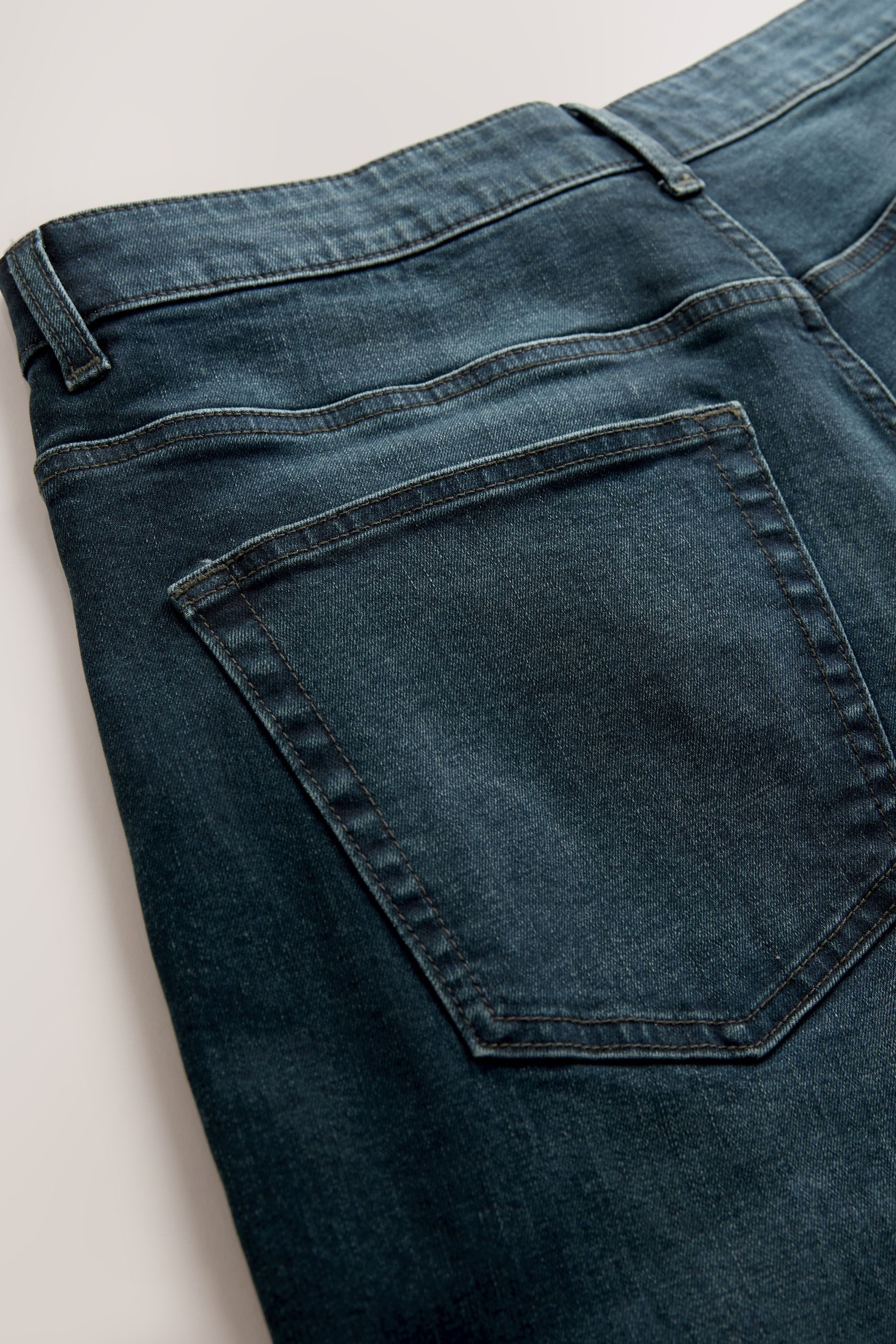 Next Stretch-Jeans Regular Fit Classic Jeans mit konischem Bein (1-tlg)