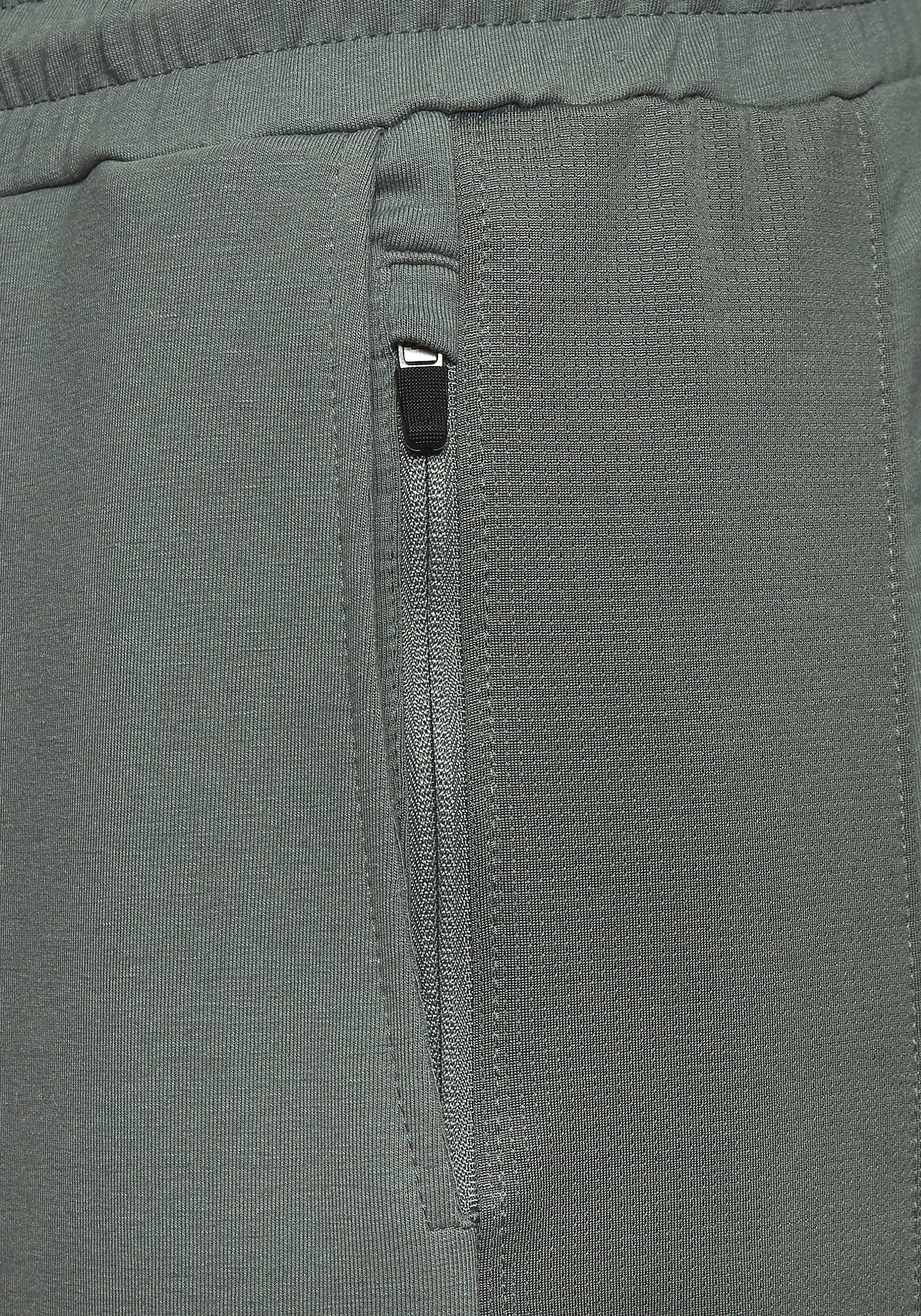 le jogger® Sweatpants mit farblichen Einsatz und Reißverschlusstaschen