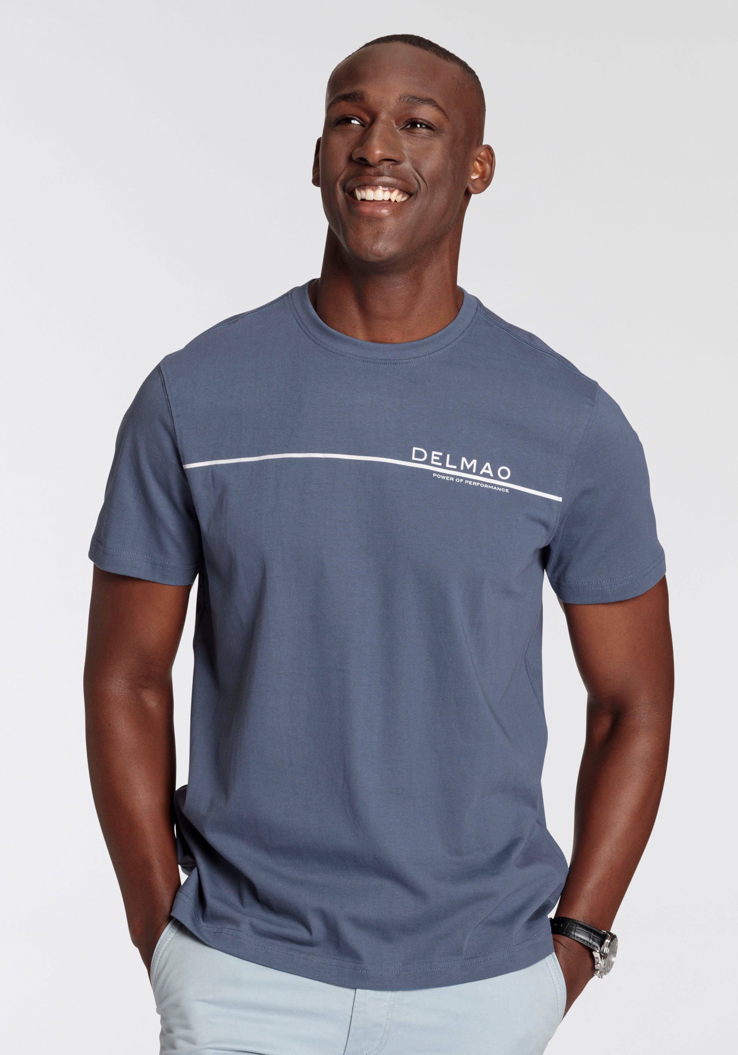 DELMAO T-Shirt mit modischem blau NEUE - indigo MARKE! Brustprint