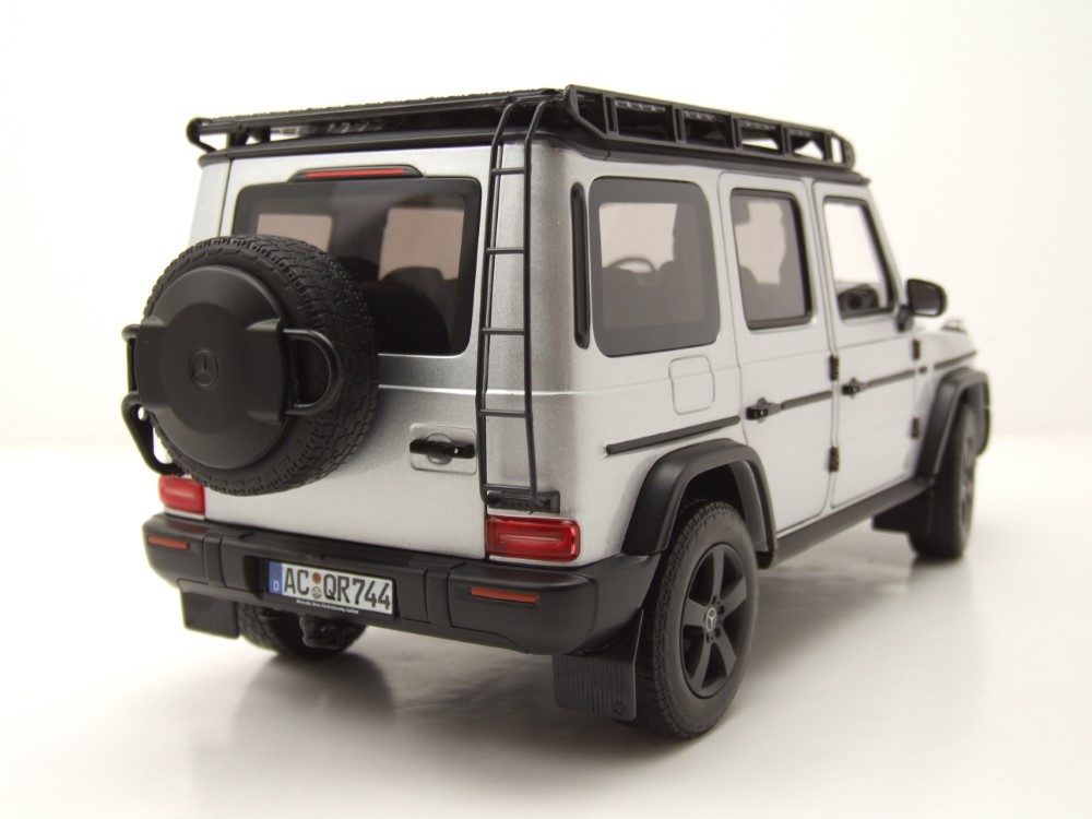 Norev Modellauto Mercedes G-Klasse G-Modell 2024 silber schwarz, Maßstab 1:18