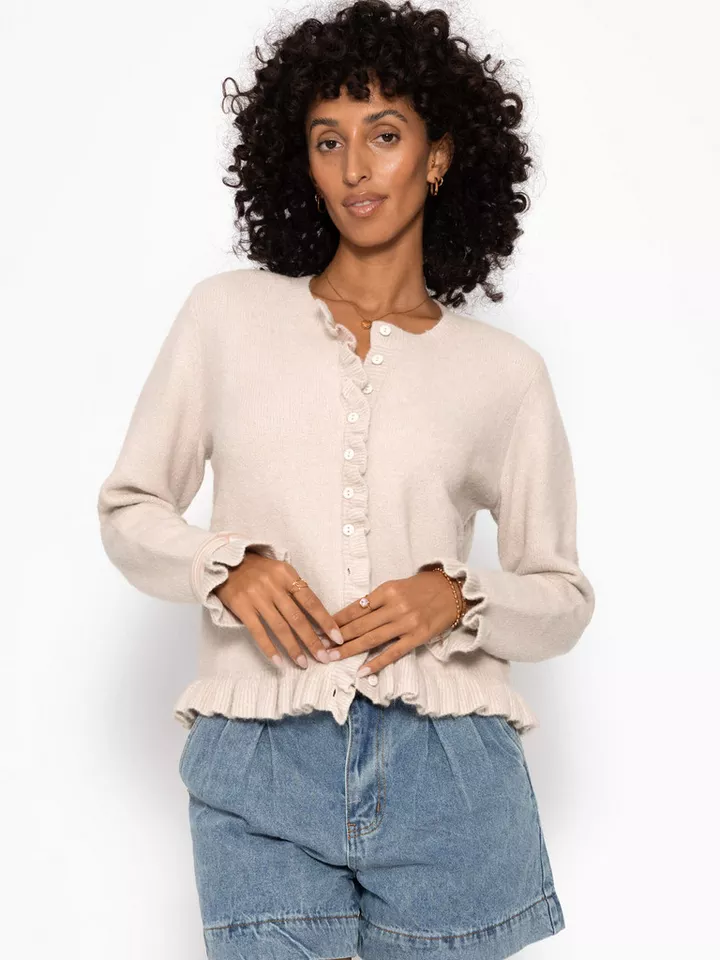 SASSYCLASSY Cardigan Elegante Strickjacke Damen mit Rüschendetails Femininer Cardigan mit Wollanteil Beige Hellgrün Schwarz Braun