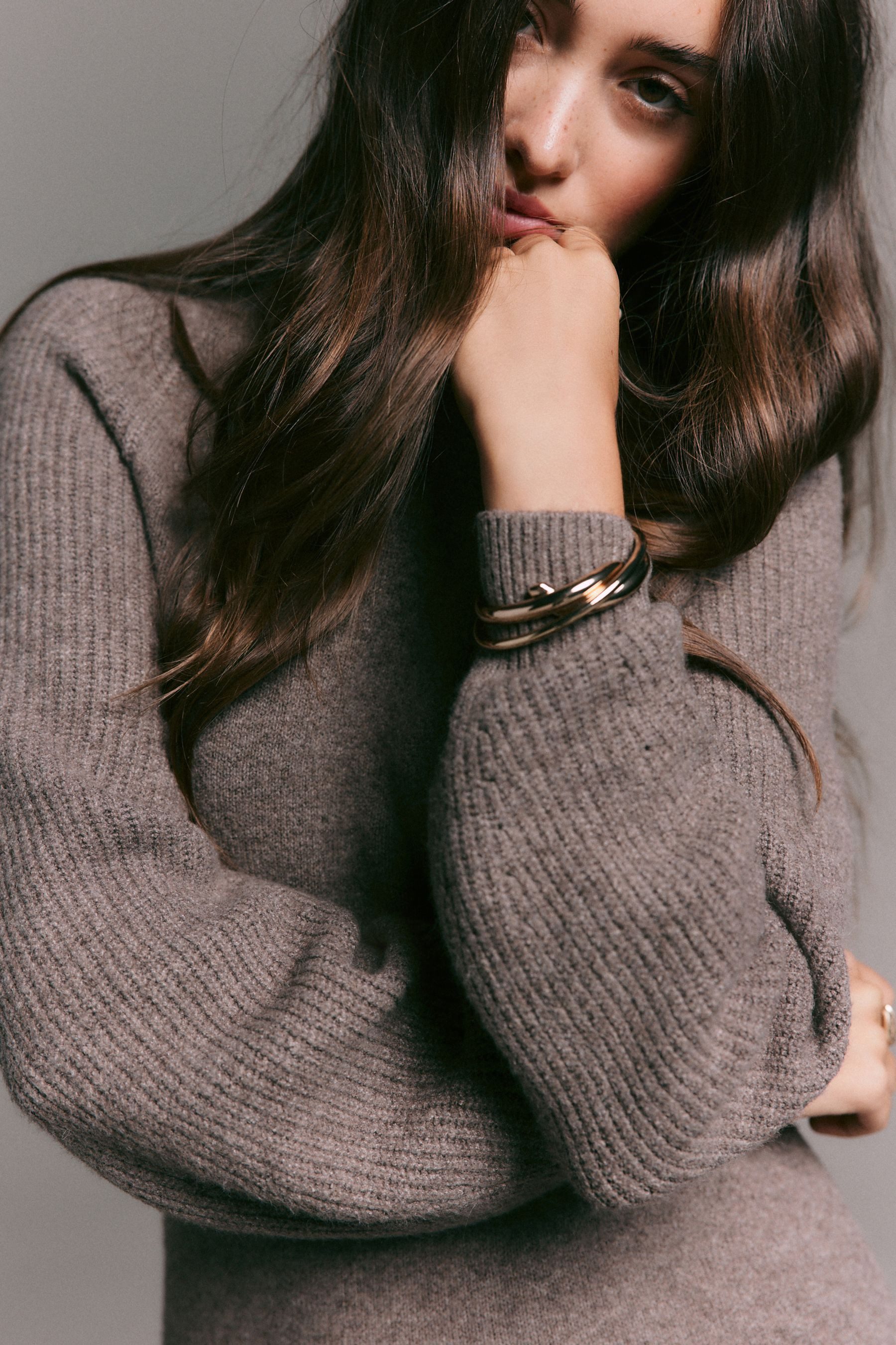 Next Midikleid Weiches, gestricktes Midikleid, gerippte Ärmel (1-tlg)