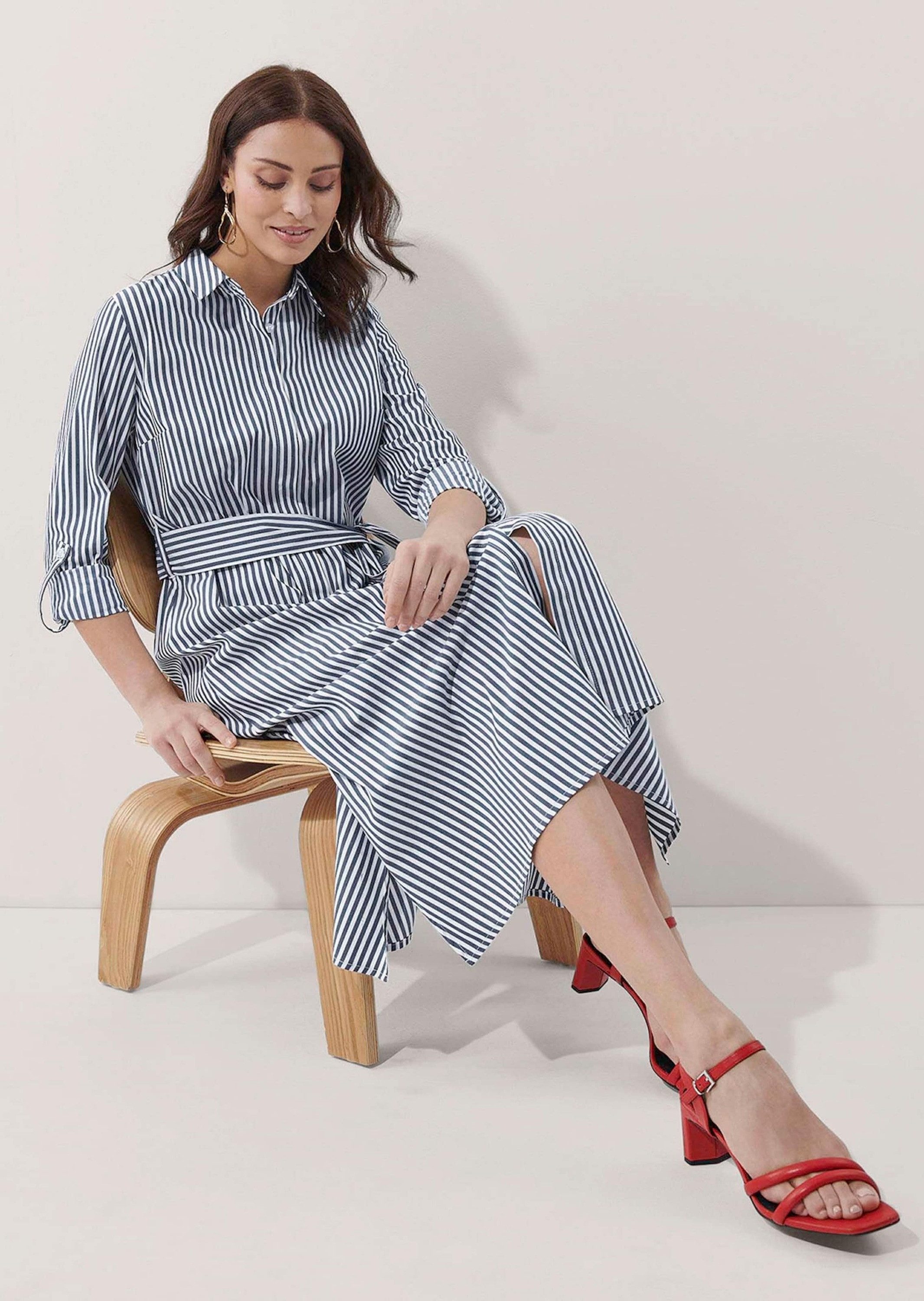 Alba Moda Maxikleid Maxikleid mit Bindeband und Hemdkragen