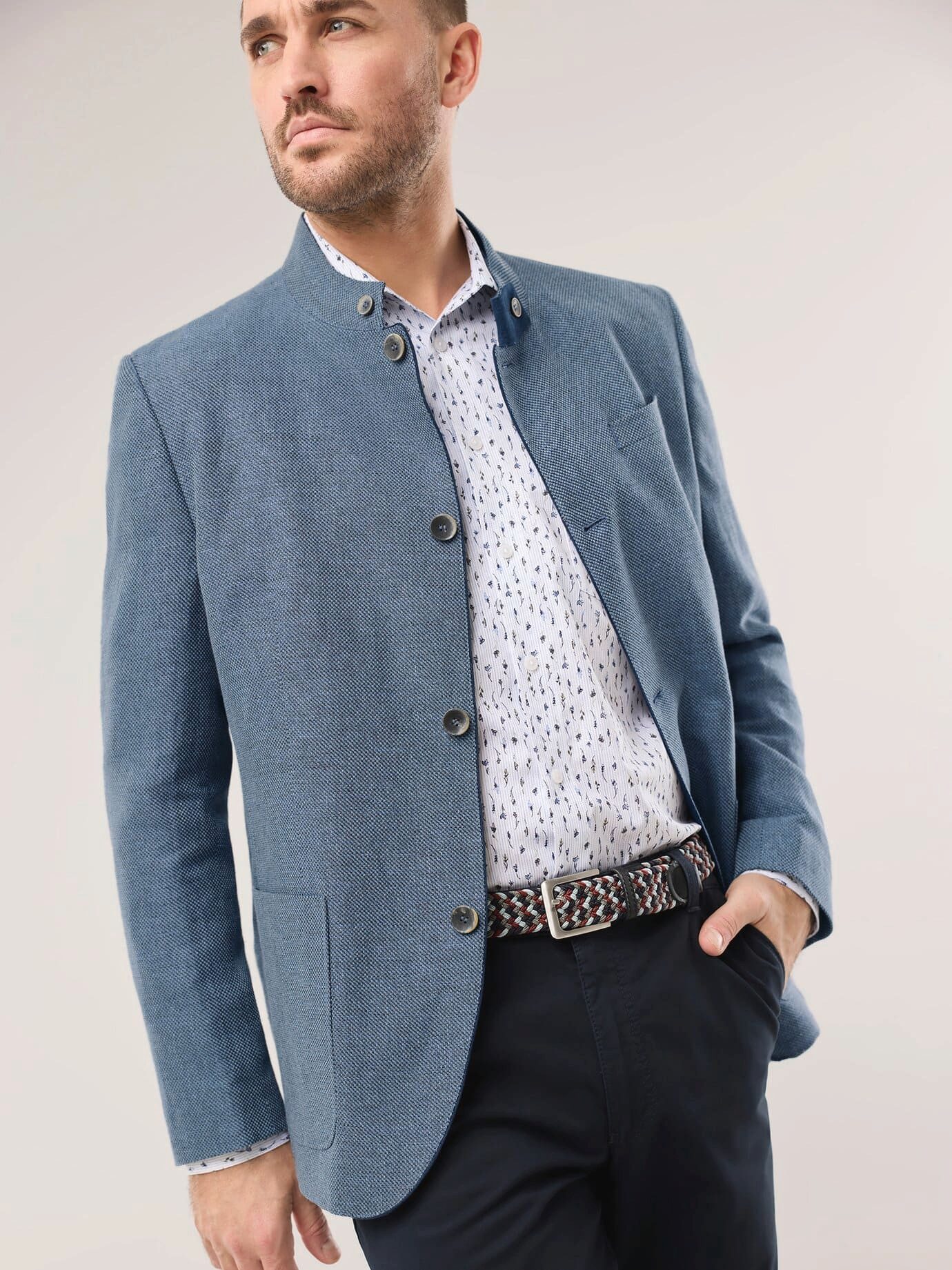Walbusch Janker Herren Reiseleinen-Janker Comfort fit Stehkragen, modern, knitterarm, Kurzgröße – Bild 3 von 4