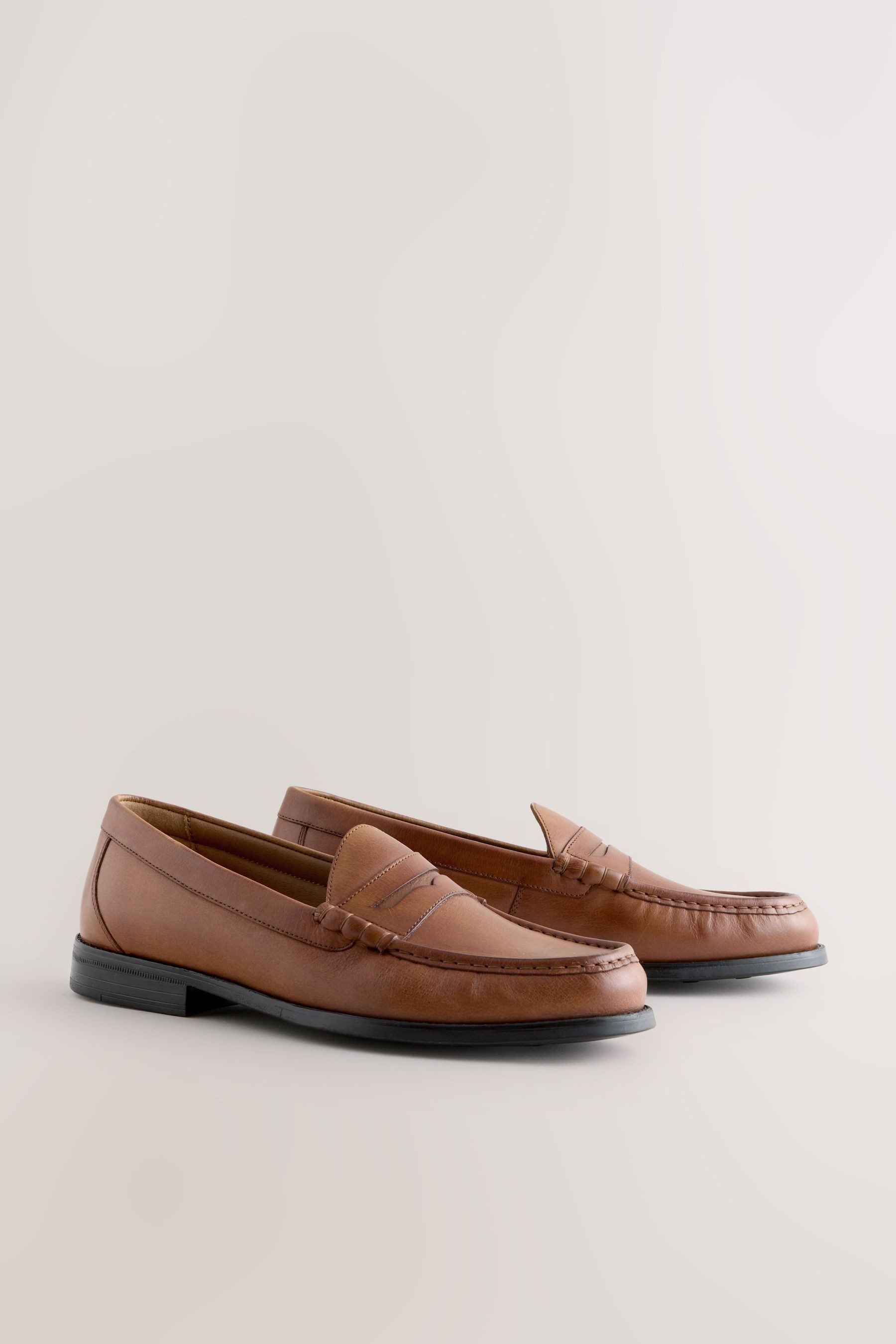 Next Penny Loafer aus Leder, weite Passform Loafer (1-tlg)