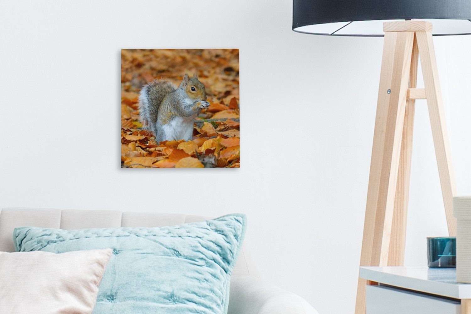 OneMillionCanvasses® Leinwandbild (1 Bilder zwischen für St), Leinwand Eichhörnchen Wohnzimmer Schlafzimmer Herbstlaub, dem
