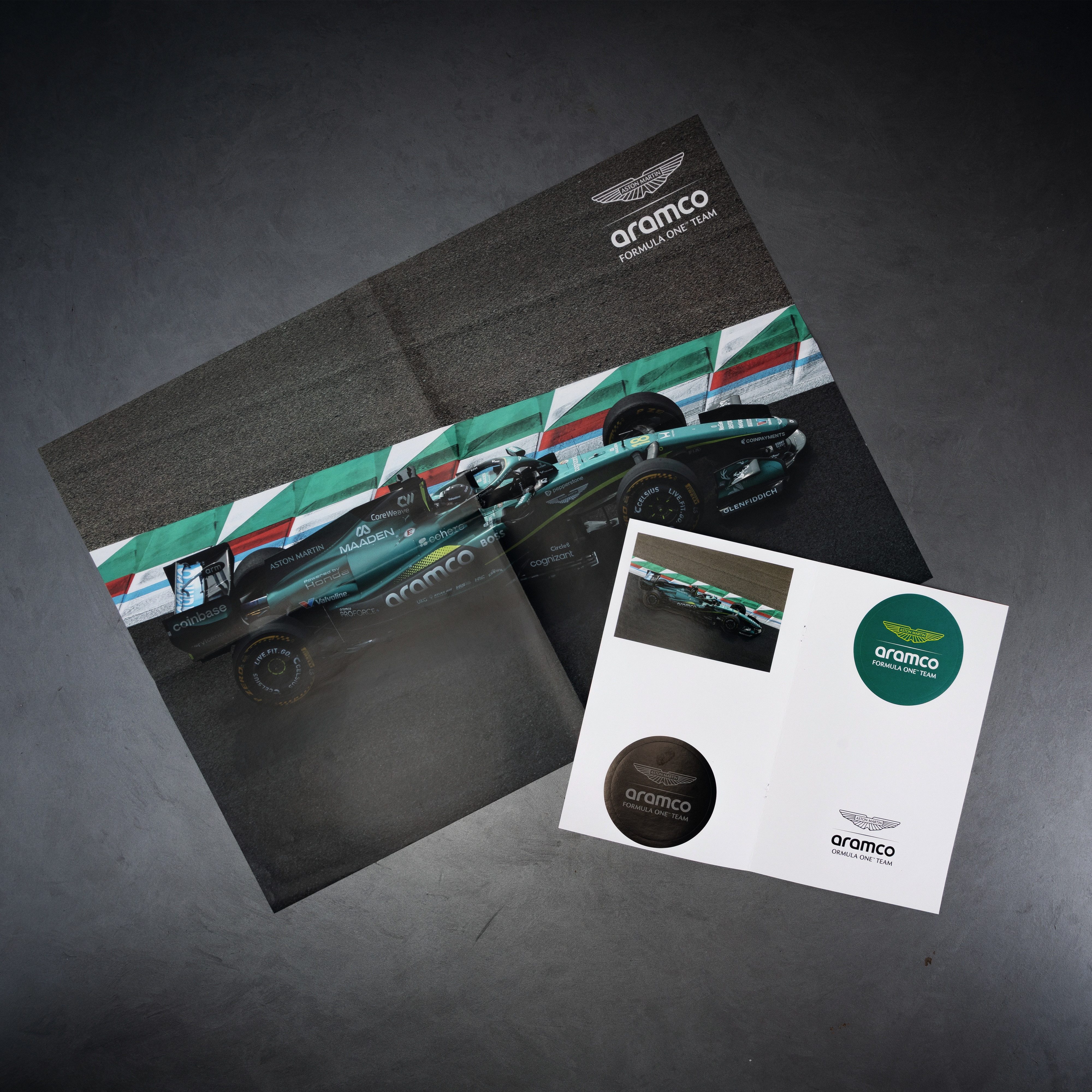 Franzis Adventskalender Aston Martin Aramco Formel 1 Adventskalender – Bild 4 von 5