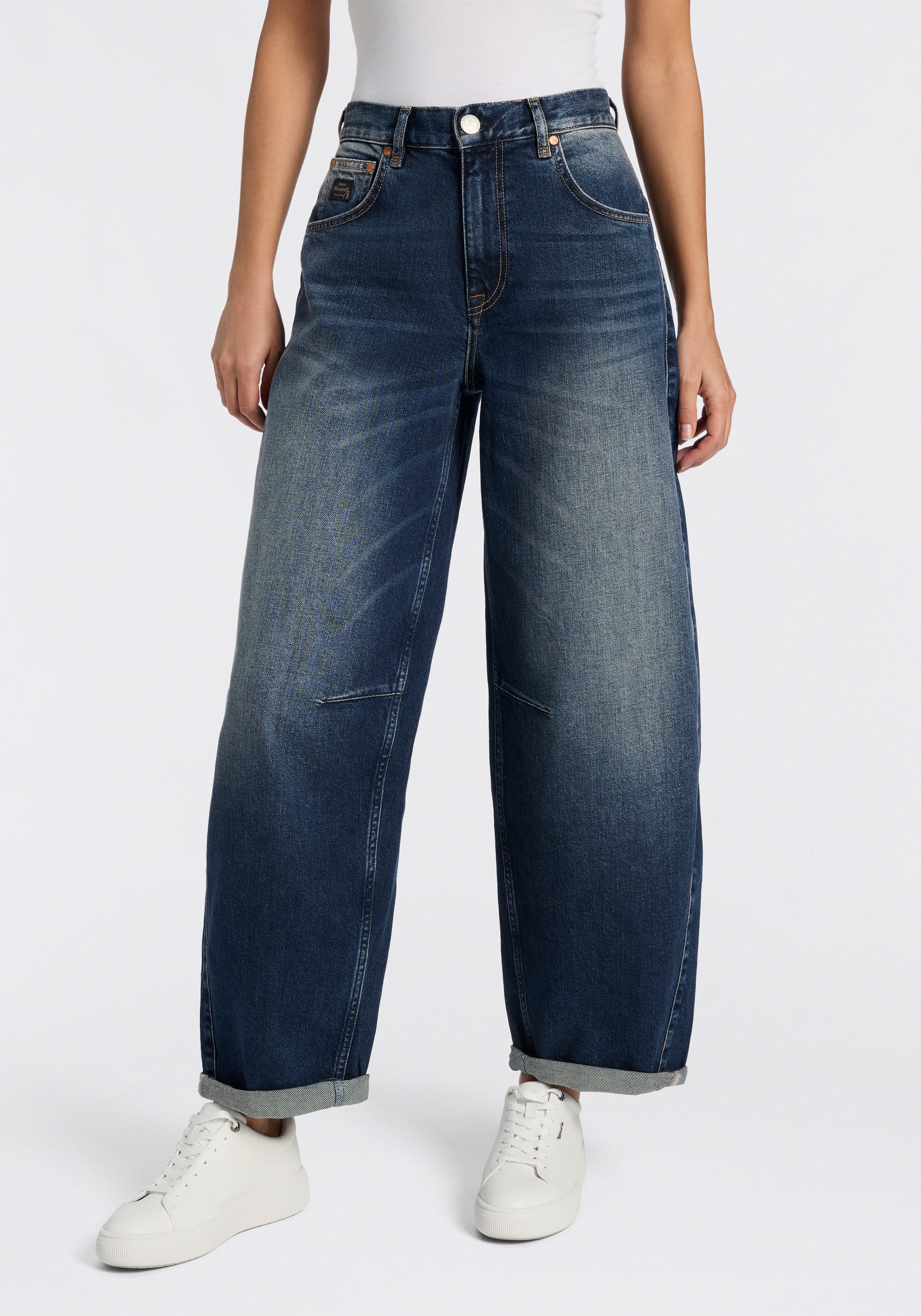 Herrlicher 5-Pocket-Jeans Barrow Denim aus leichtem Denim, Loose Fit