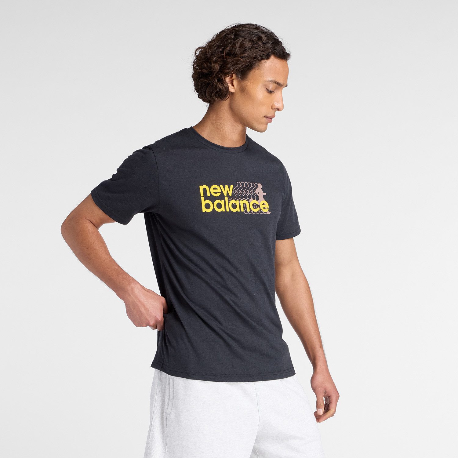 New Balance Trainingsshirt Heathertech Graphic T-Shirt 2 BLACK günstig online kaufen