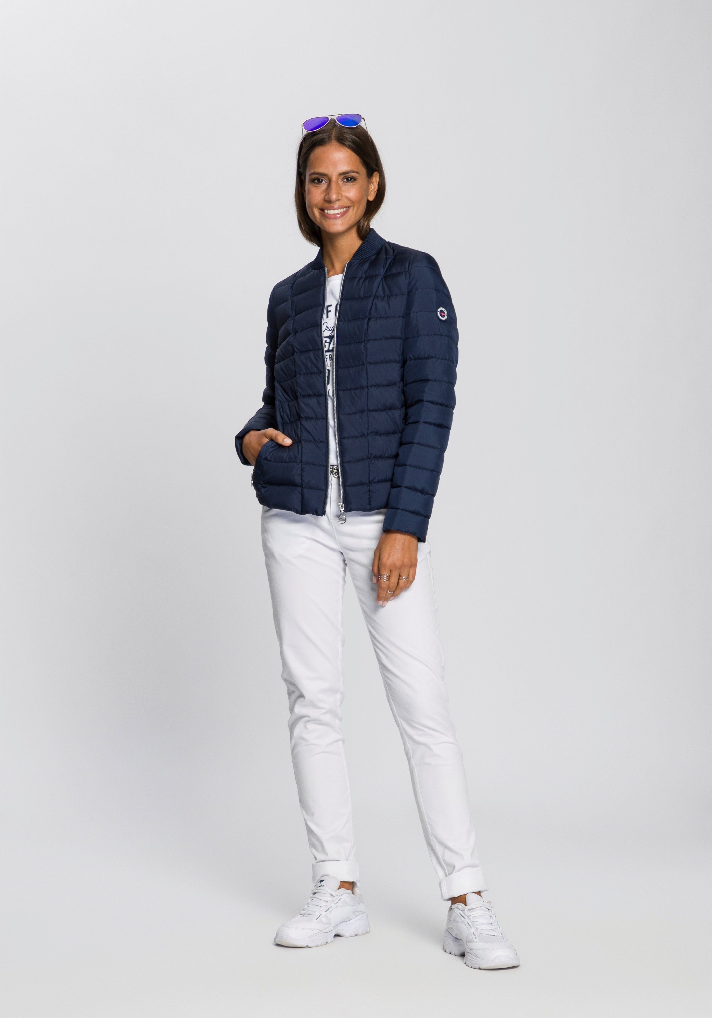 KangaROOS Steppjacke mit neuer marine Steppvariante modischer