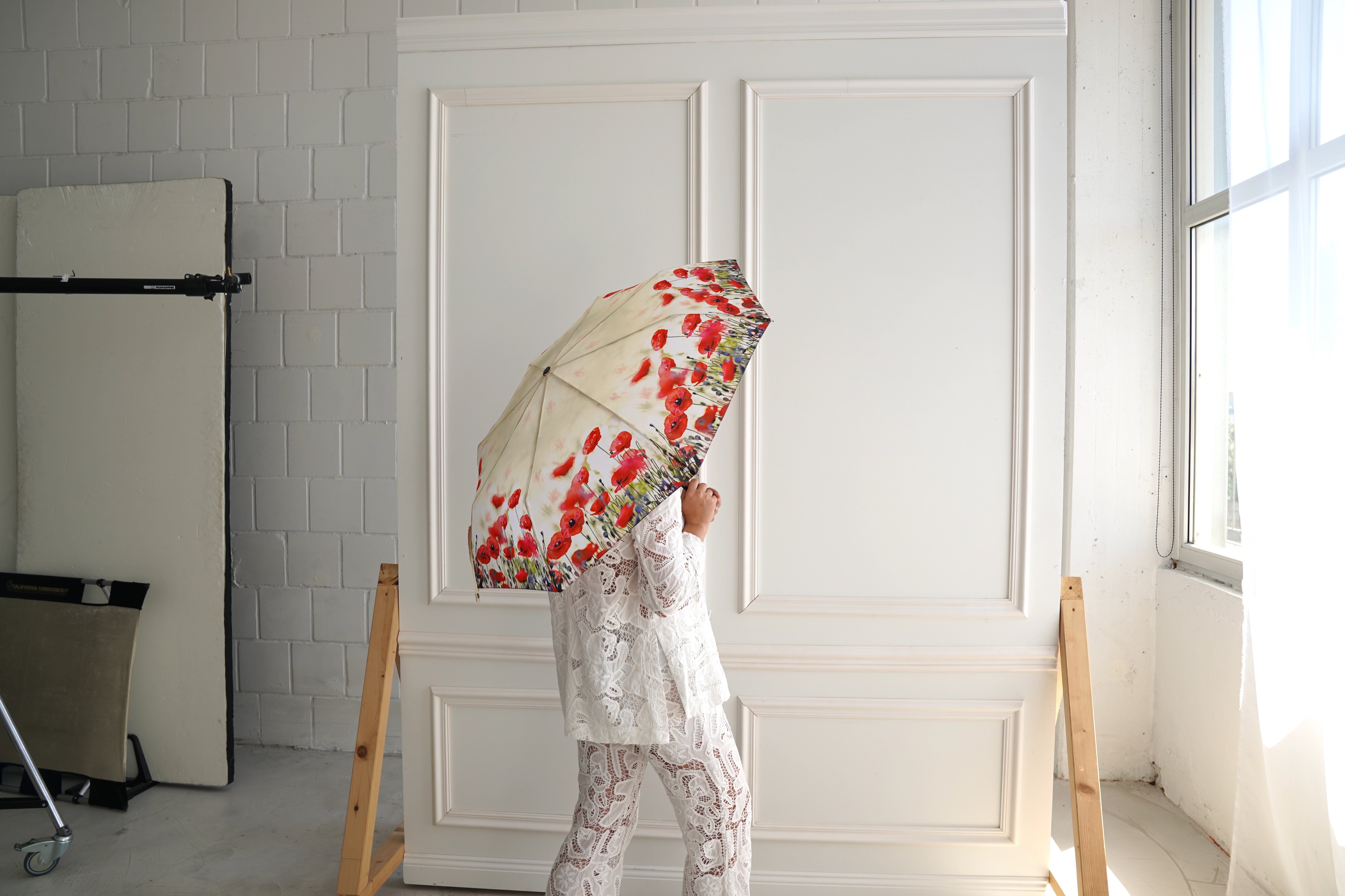 Stabil Taschenregenschirm Mohnblumen Blüten Auf-Zu-Automatik Motiv von Lilienfeld Motivschirm