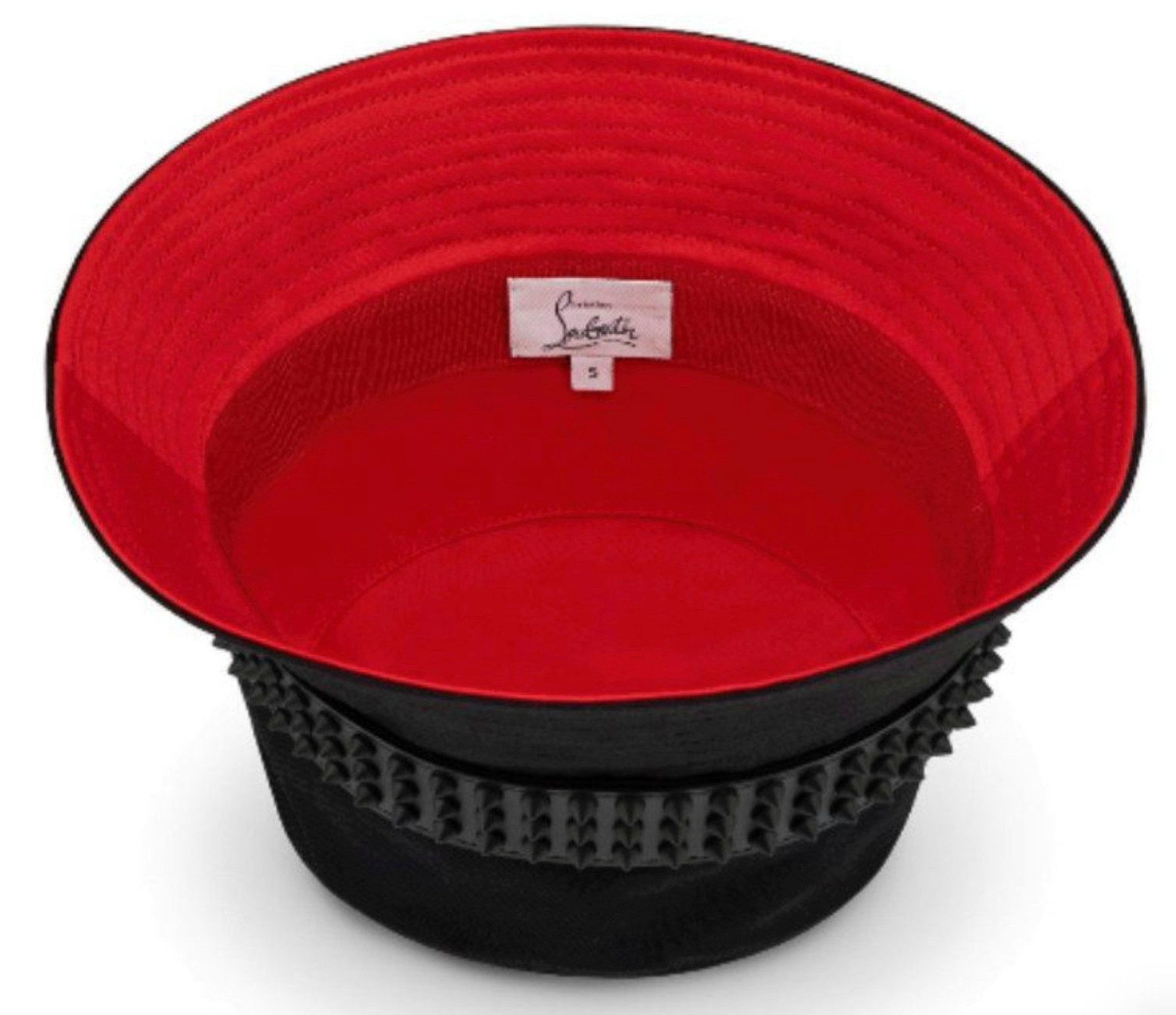CHRISTIAN LOUBOUTIN Fischerhut Bobino Spikes Fischerhut Bucket Fisherman Hut Lederband wird von drei Reihen der für die Marke typischen Spikes