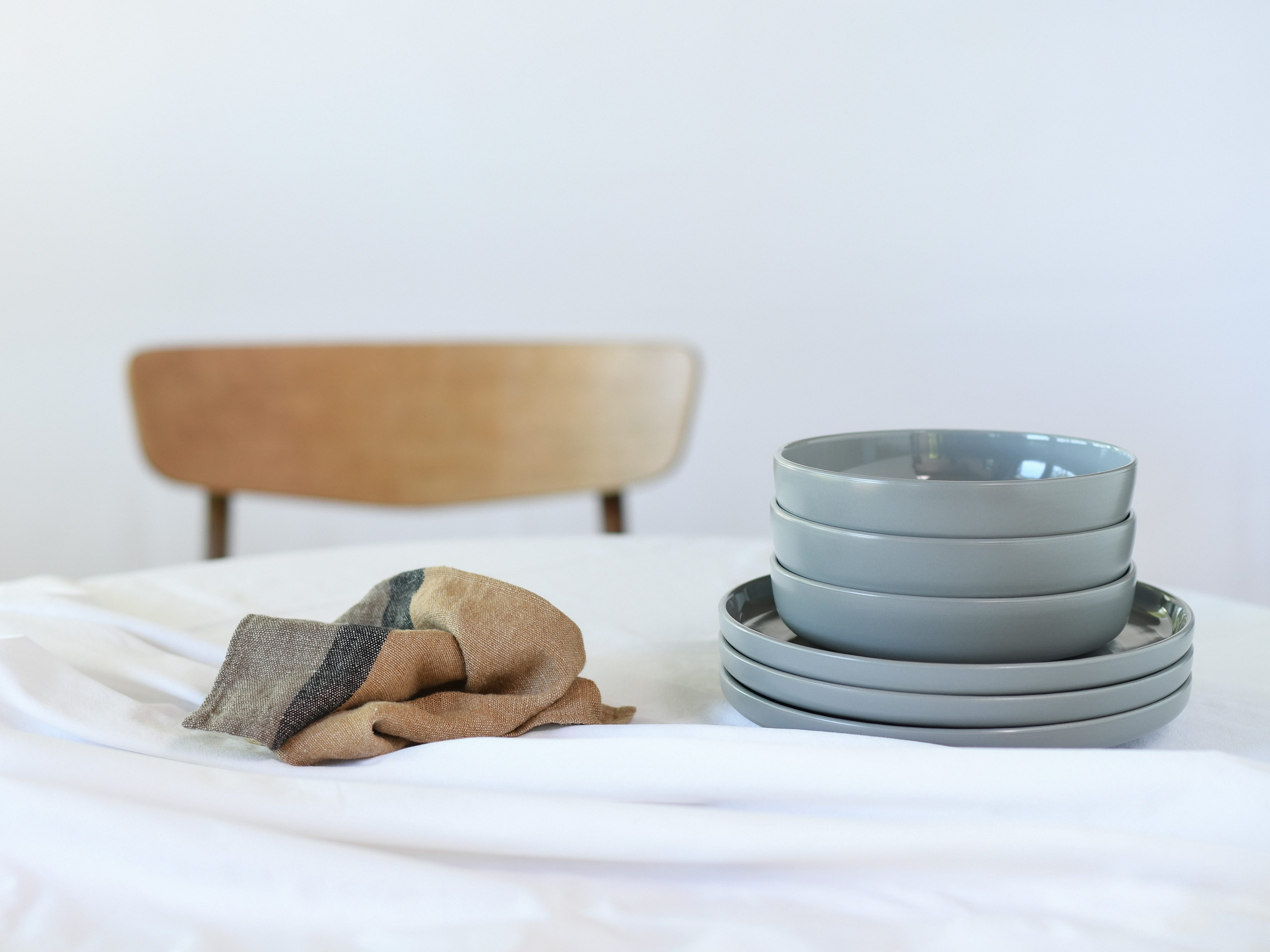 LeGer Home by Lena Gercke Kombiservice Geschirr-Set, Service Liliane (16-tlg), 4 Personen, Steinzeug, skandinavische, minimalistische Formensprache, 16 Teile
