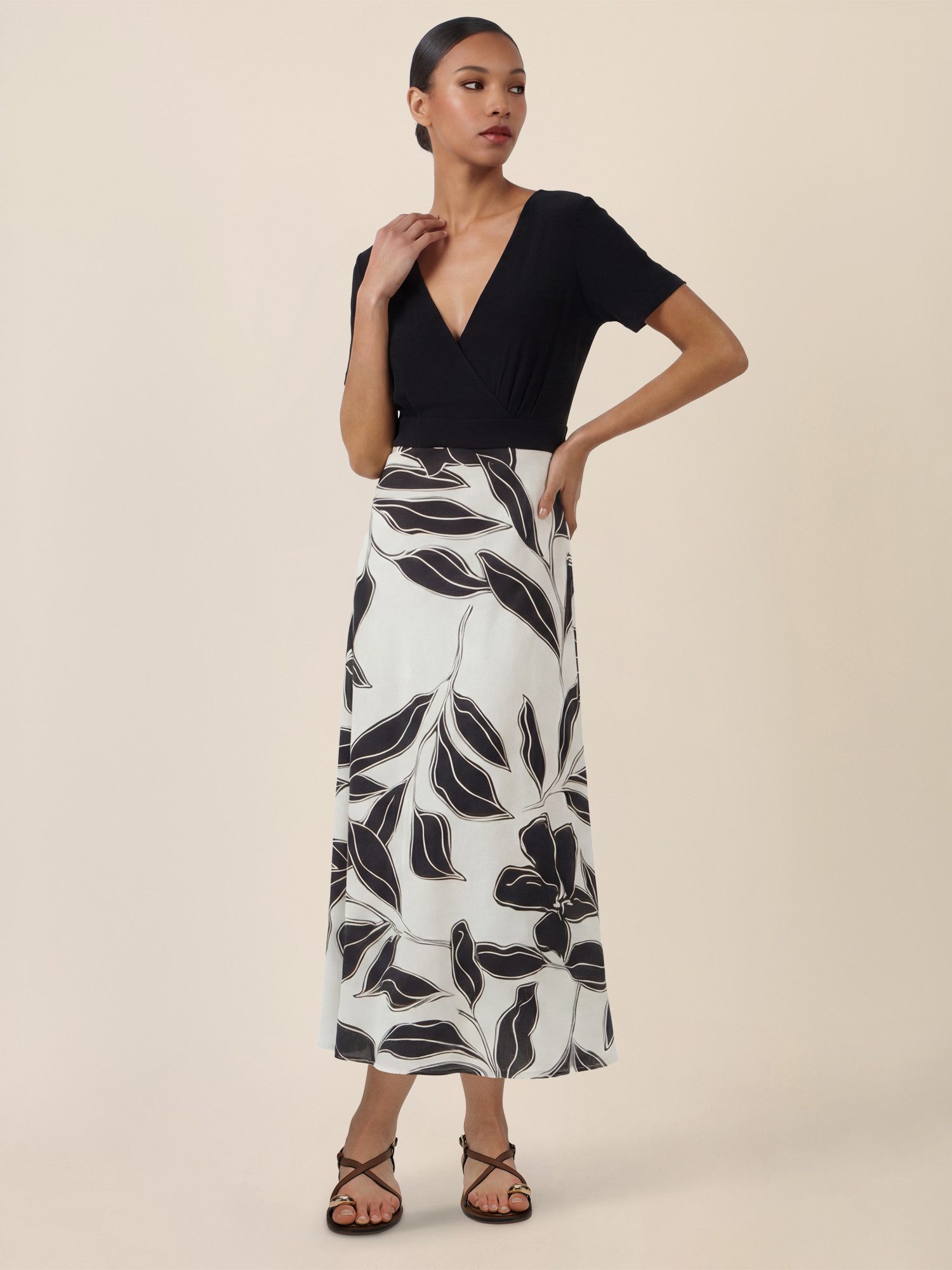 Apart Jerseykleid mit Wickeloptik und floralem Print günstig online kaufen