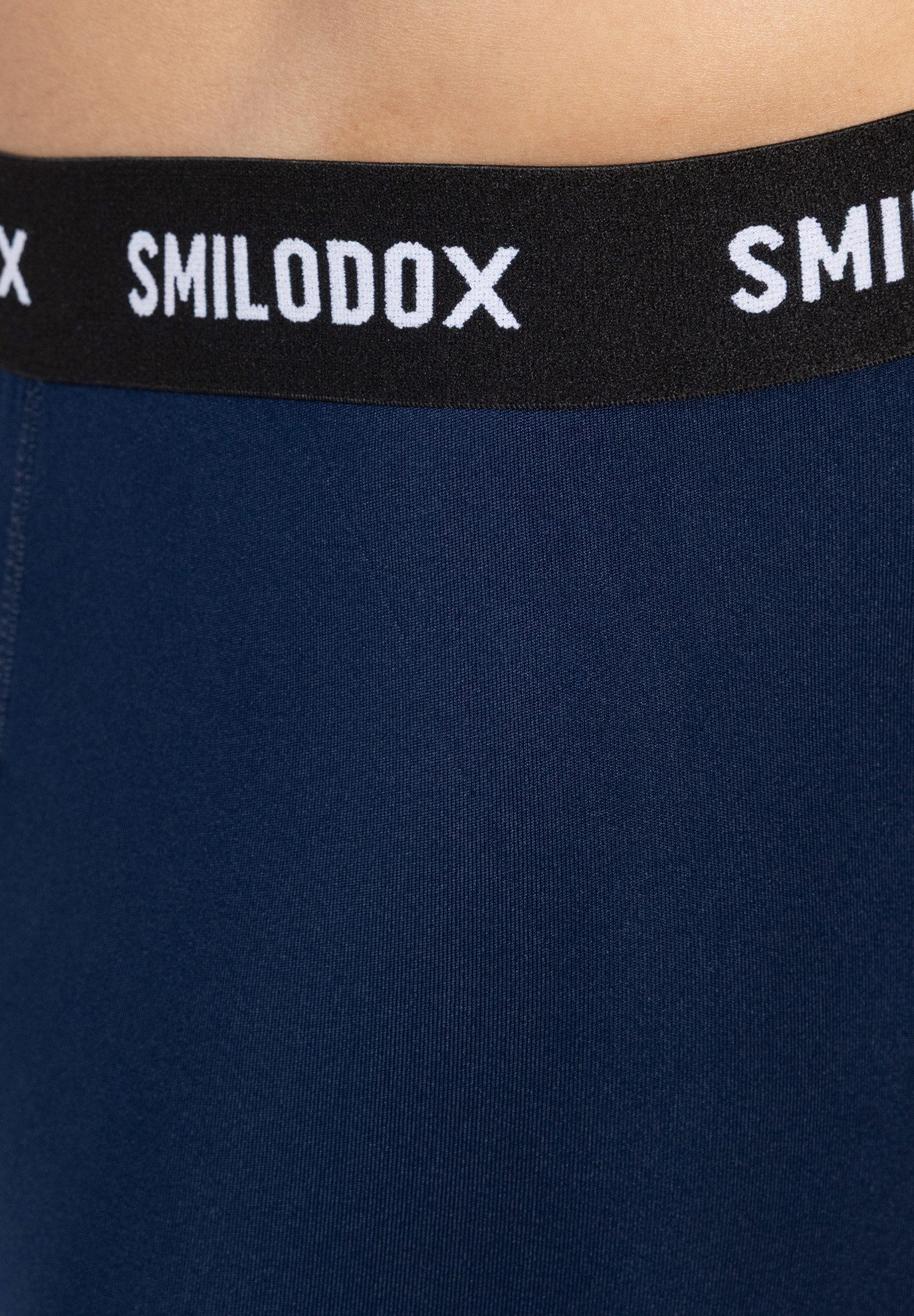 Smilodox Shorts Zeyn, enganliegende Base Layer Trainingsshorts mit mittlerem Bein Funktionsshorts glattes Material, elastischer Bund, Workout Gym Laufen