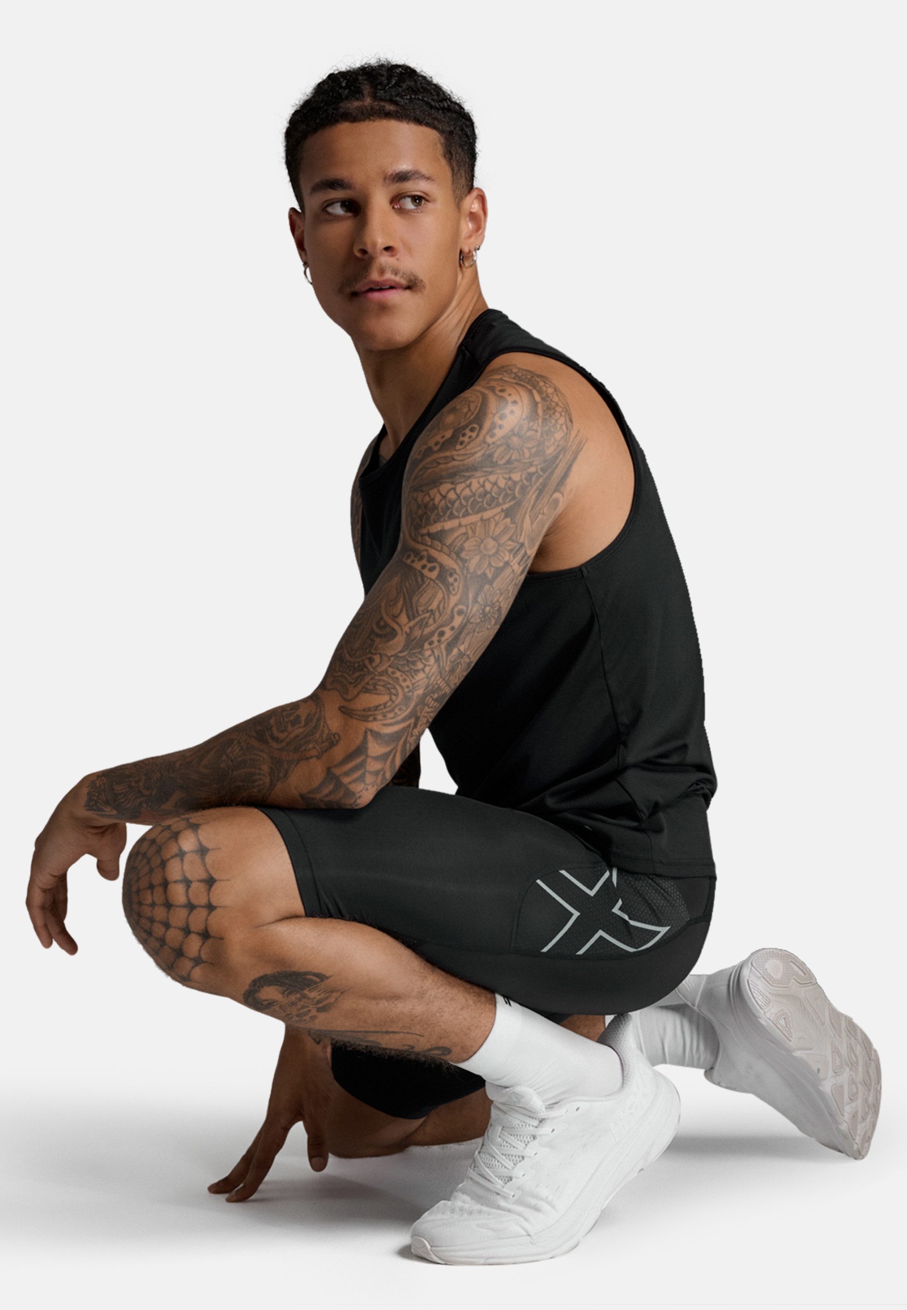 2xU Laufshorts Aero Mesh Compression Shorts (1-tlg)