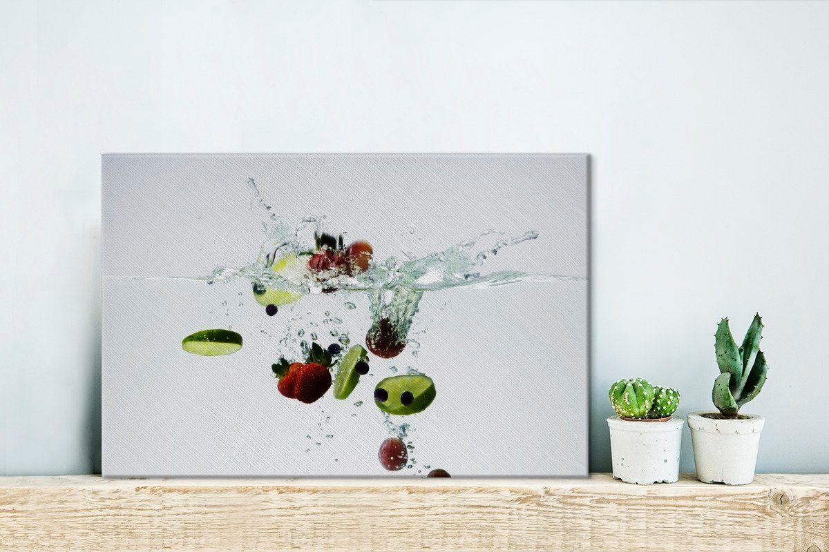 Obst - Leinwandbild (1 cm 30x20 St), Wasser Leinwandbilder, Limette, Wandbild - Wanddeko, OneMillionCanvasses® Aufhängefertig,