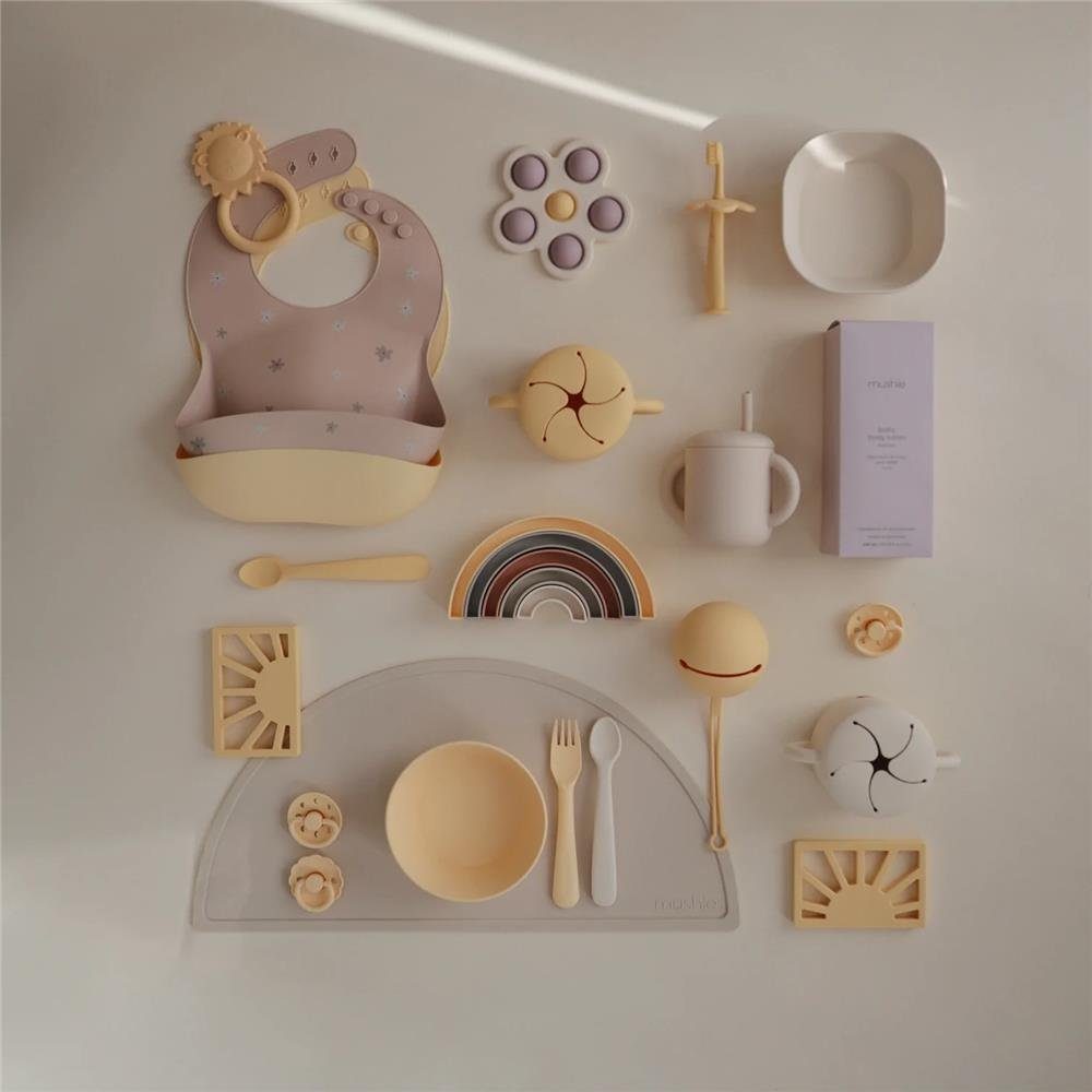 Mushie Lätzchen Silikon Daisy