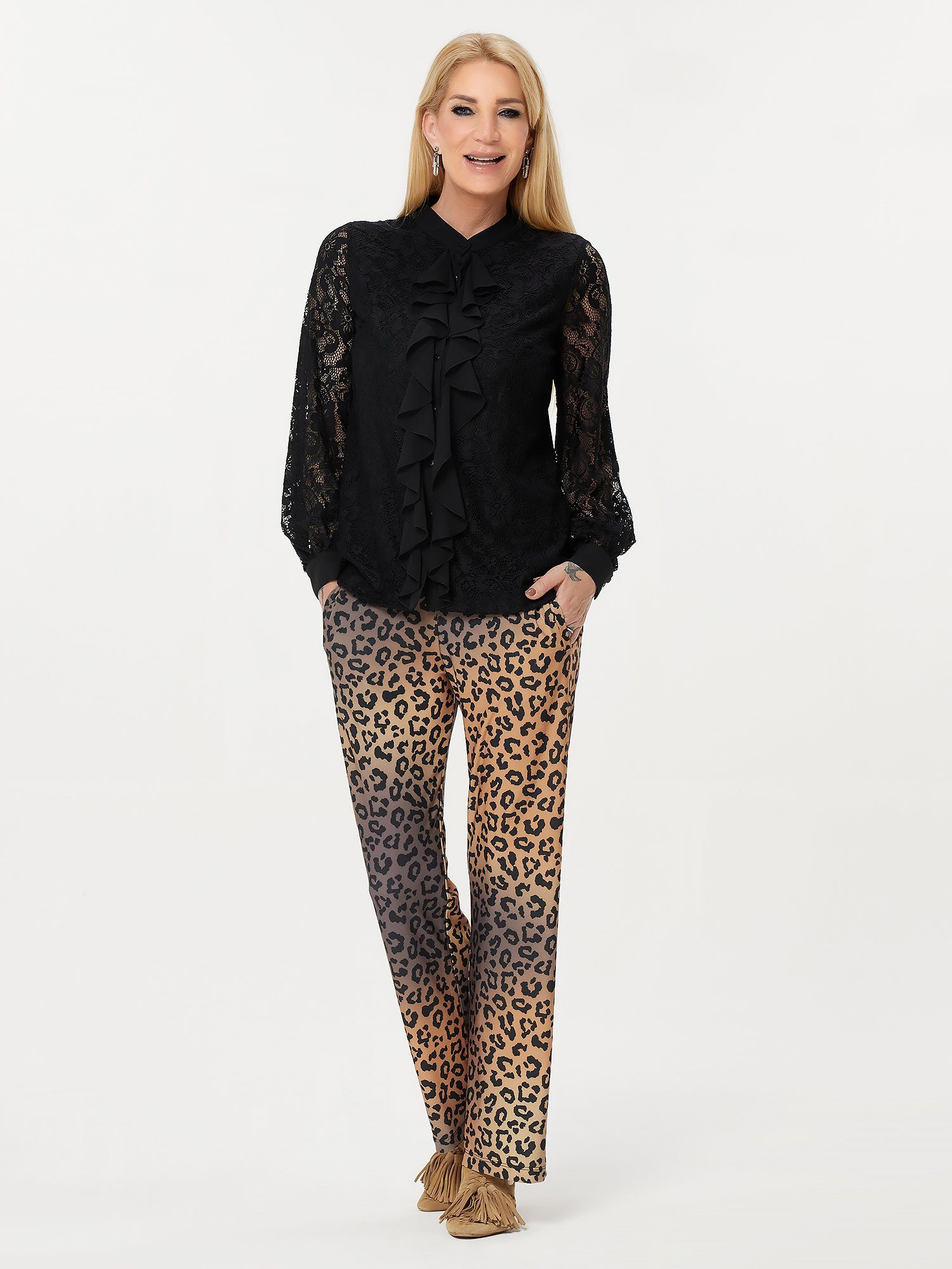 Sarah Kern Spitzenbluse Longsleeve koerpernah mit Volants