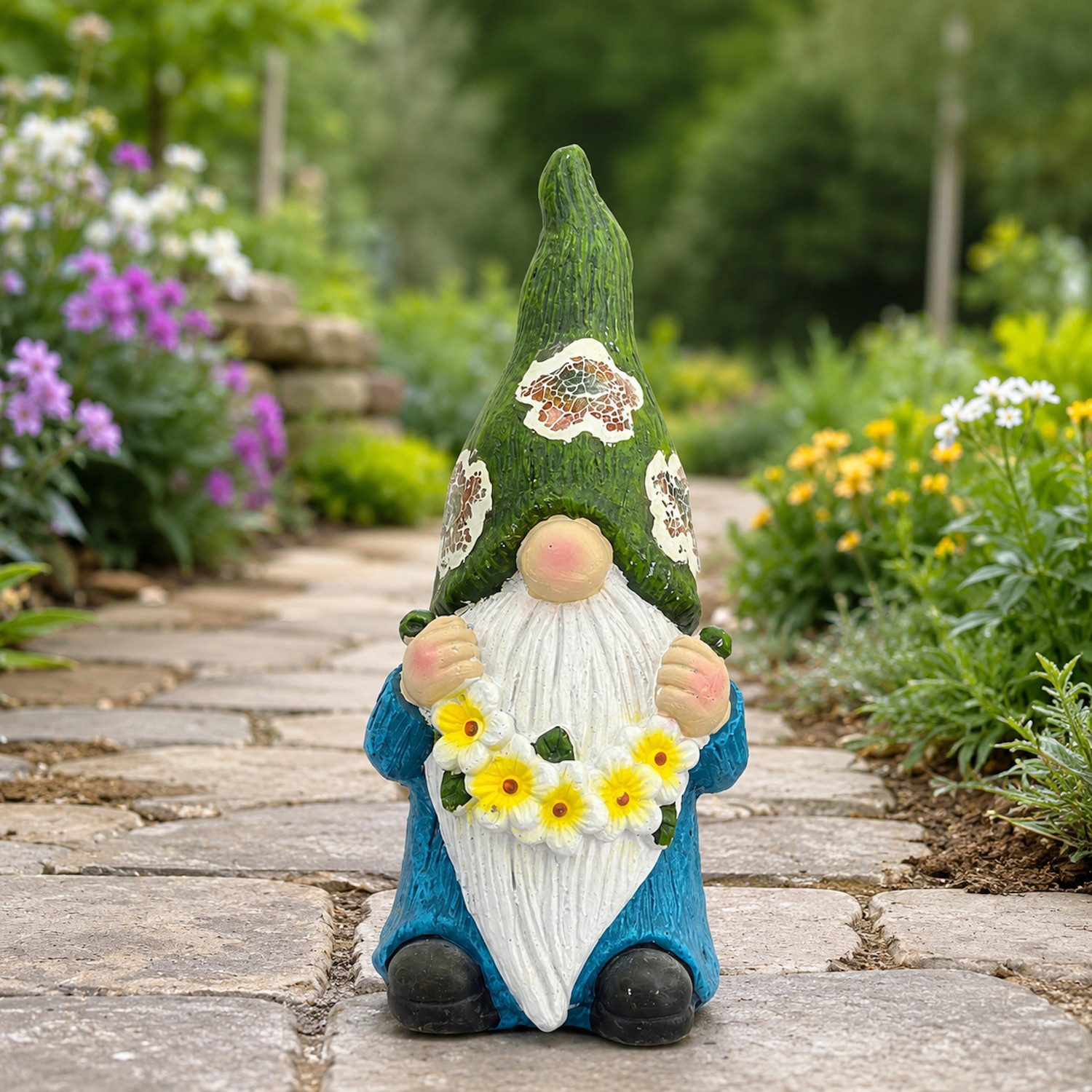 INtrenDU Gartenzwerg mit Solar-Blumenmütze 39 cm, (1 St), Lichtsensor-Automatik: 6 Std. an / 18 Std. aus
