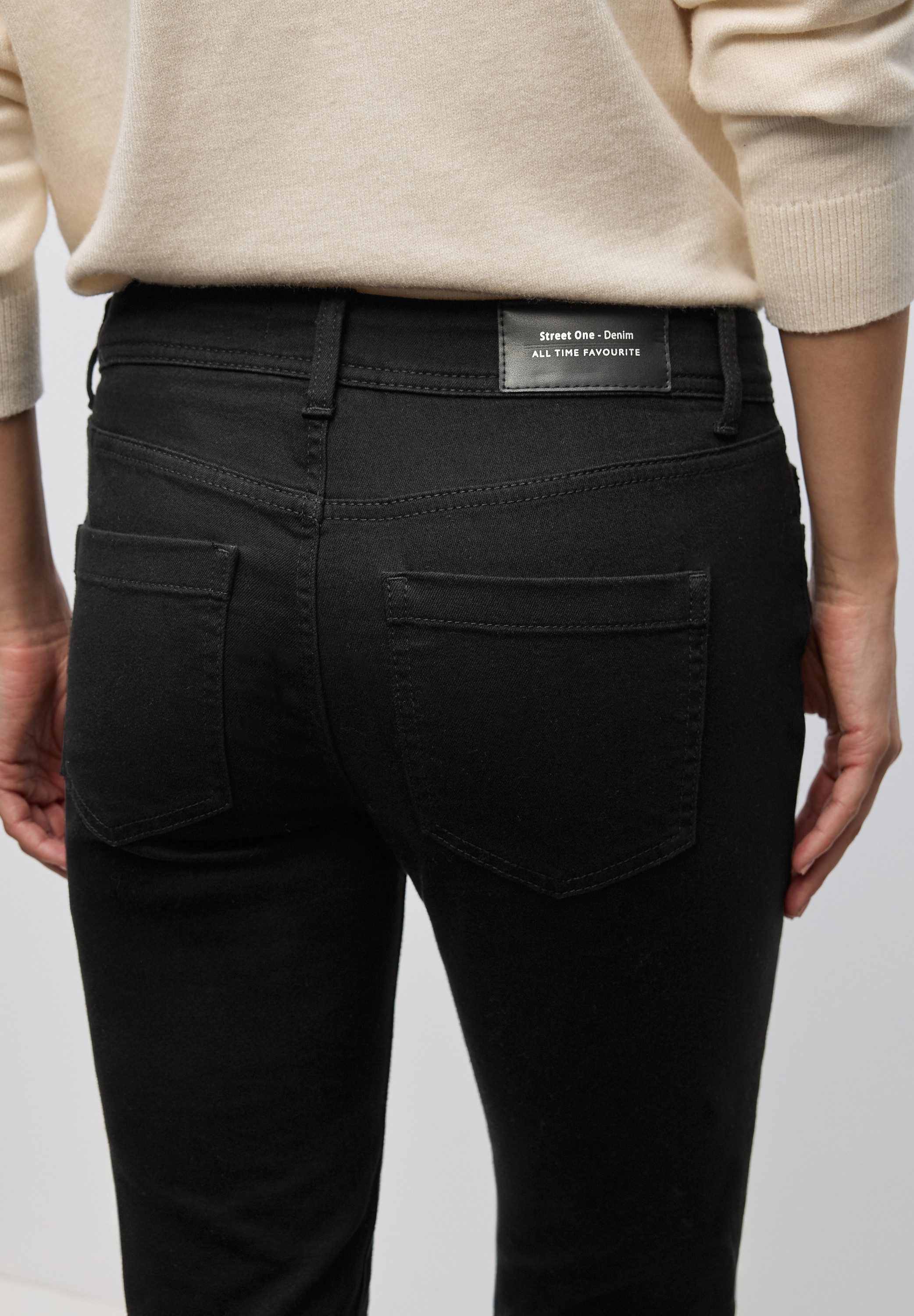 STREET ONE 5-Pocket-Jeans Style Jane im Slim Fit, Mid Waist