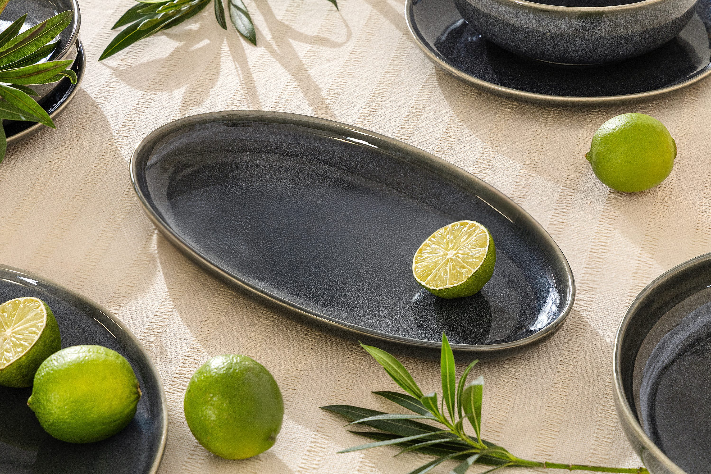 Ritzenhoff & Breker Servierplatte RITZENHOFF & BREKER EDA Servierplatten-Set, Reaktivglasur, KONSIMO, Steinzeug, (2-tlg), Reaktivglasur, spülmaschinengeeignet, mikrowellengeeignet